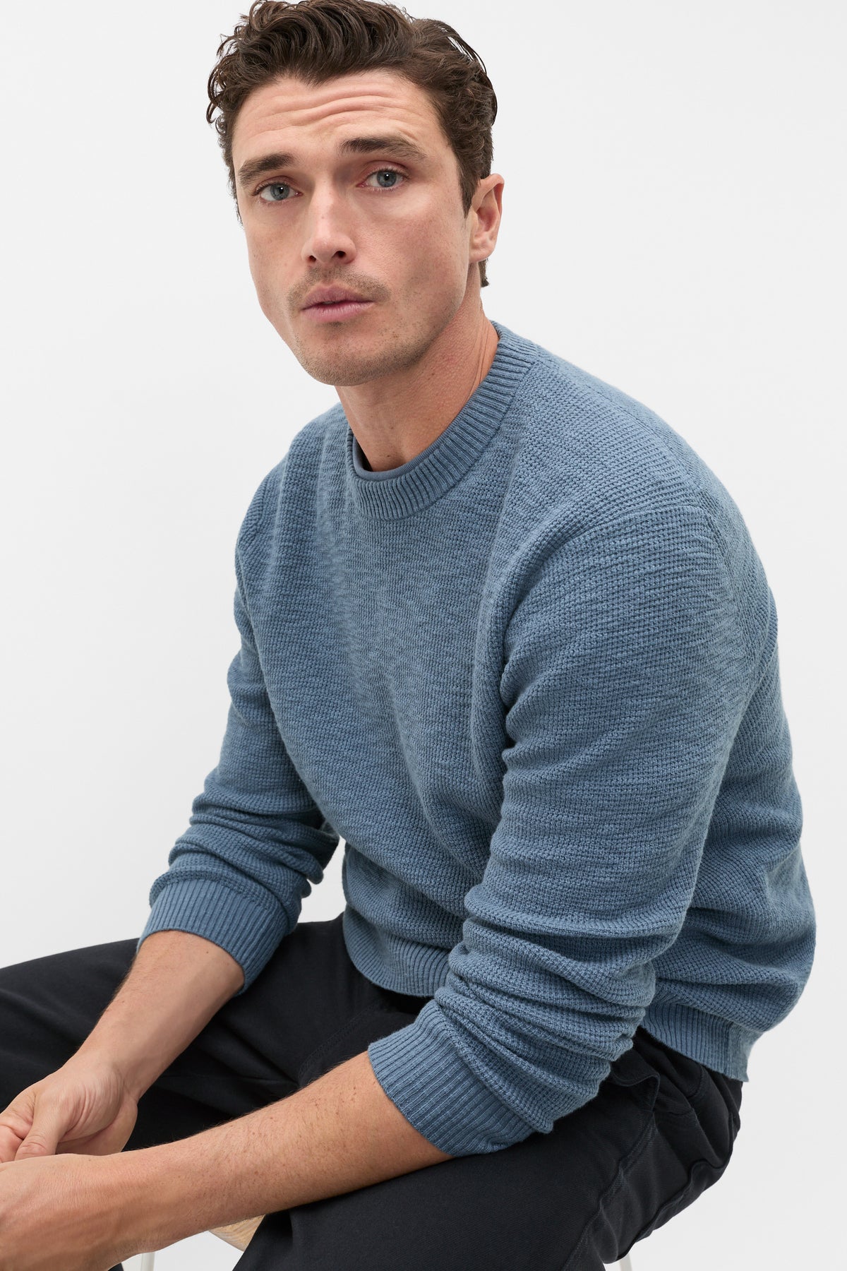 Slub Yarn Crew Neck Knit