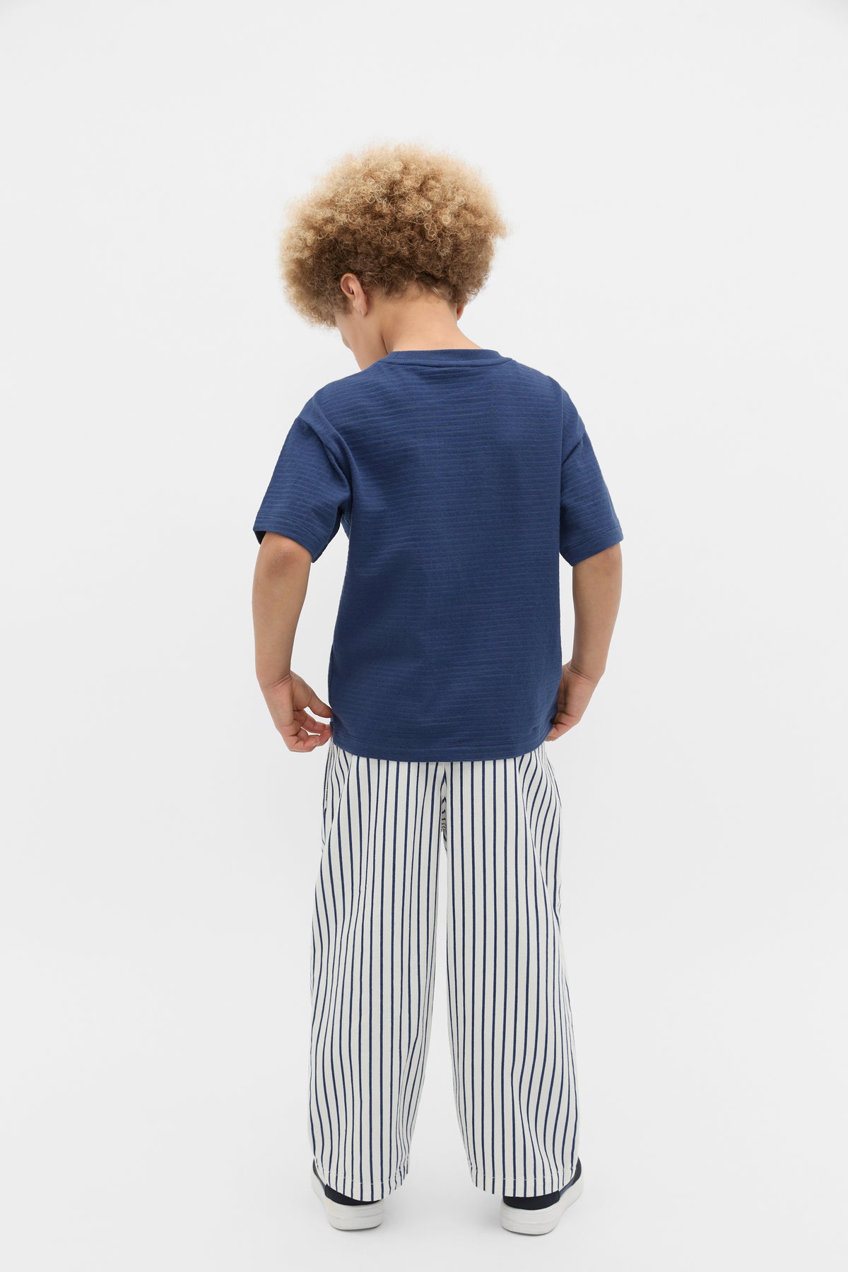 Core Textured Stripe Logo Tee
