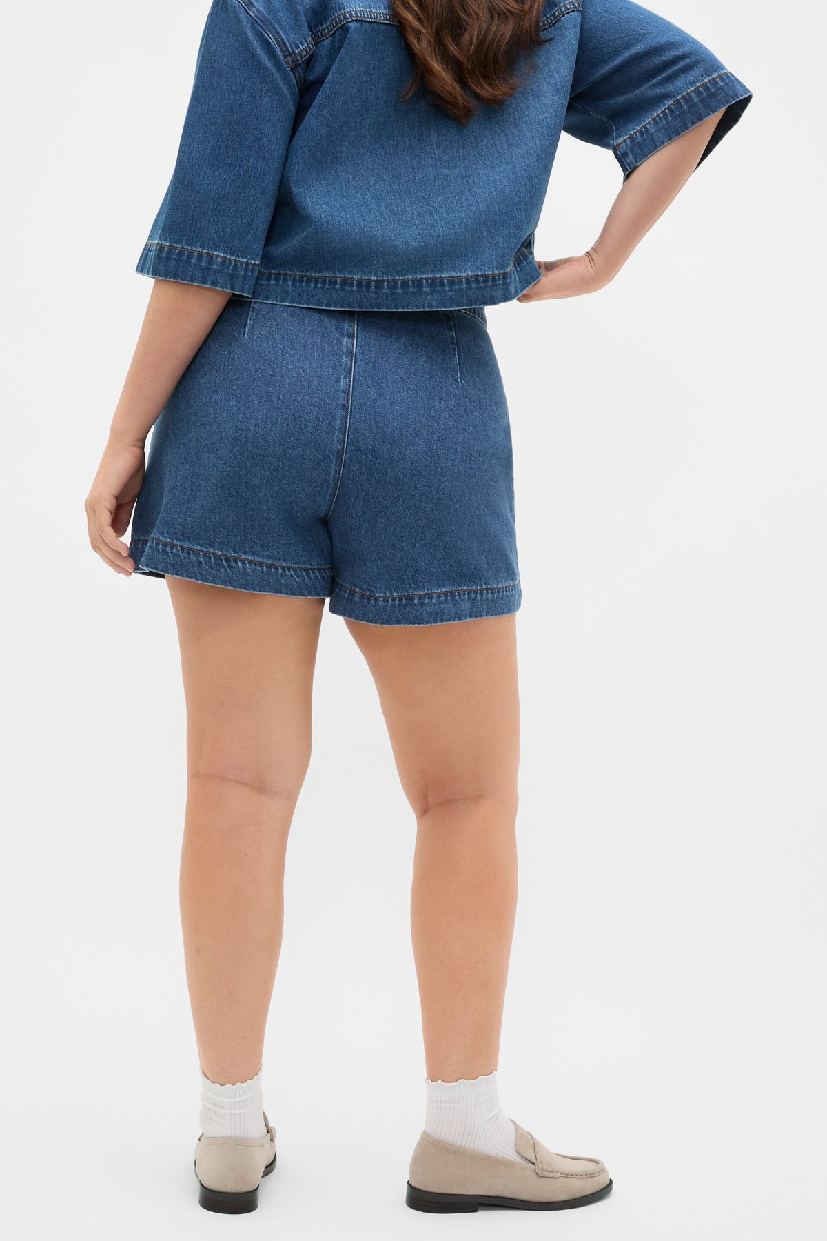 Patch Pocket Cotton Short
