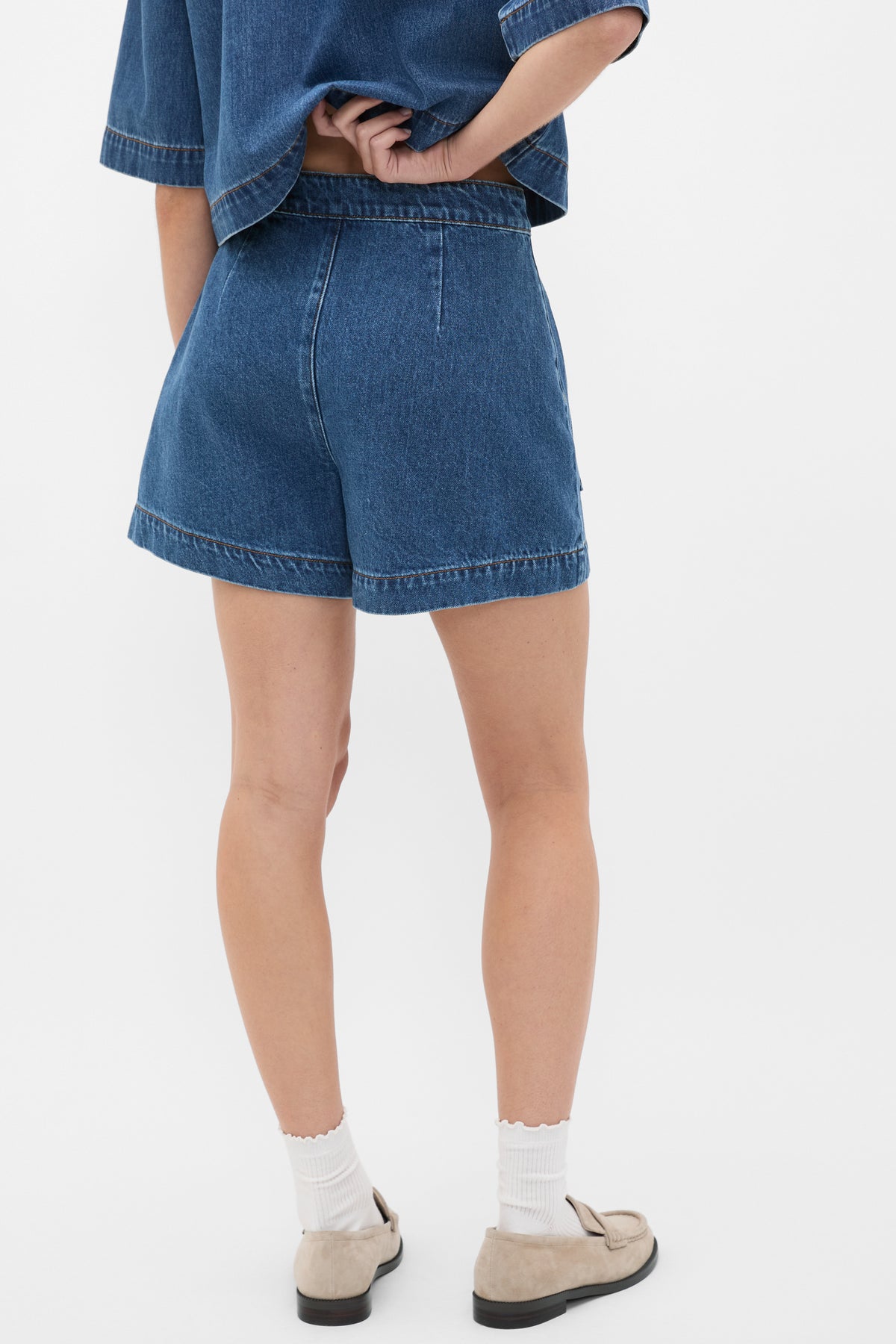 Patch Pocket Cotton Short