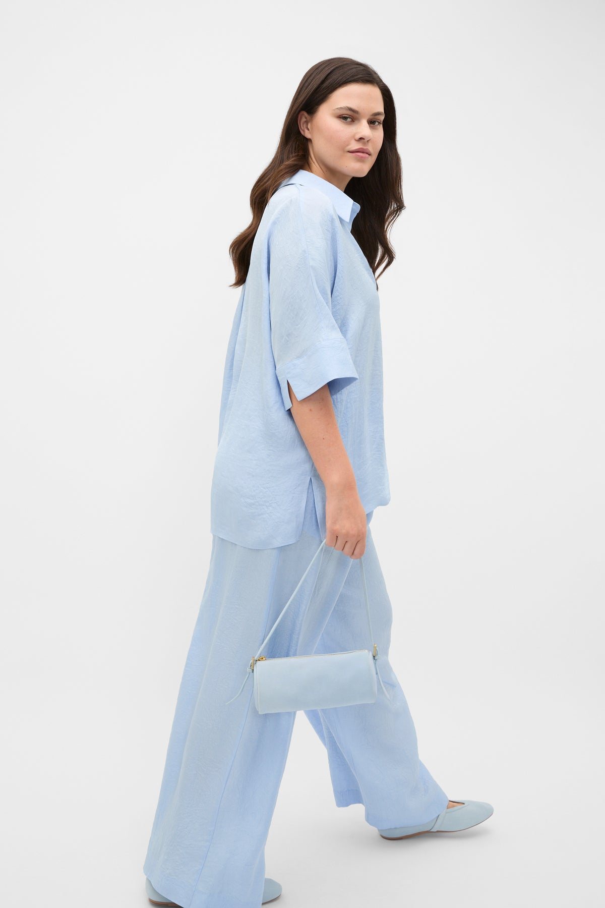 Textured Satin Collared Popover