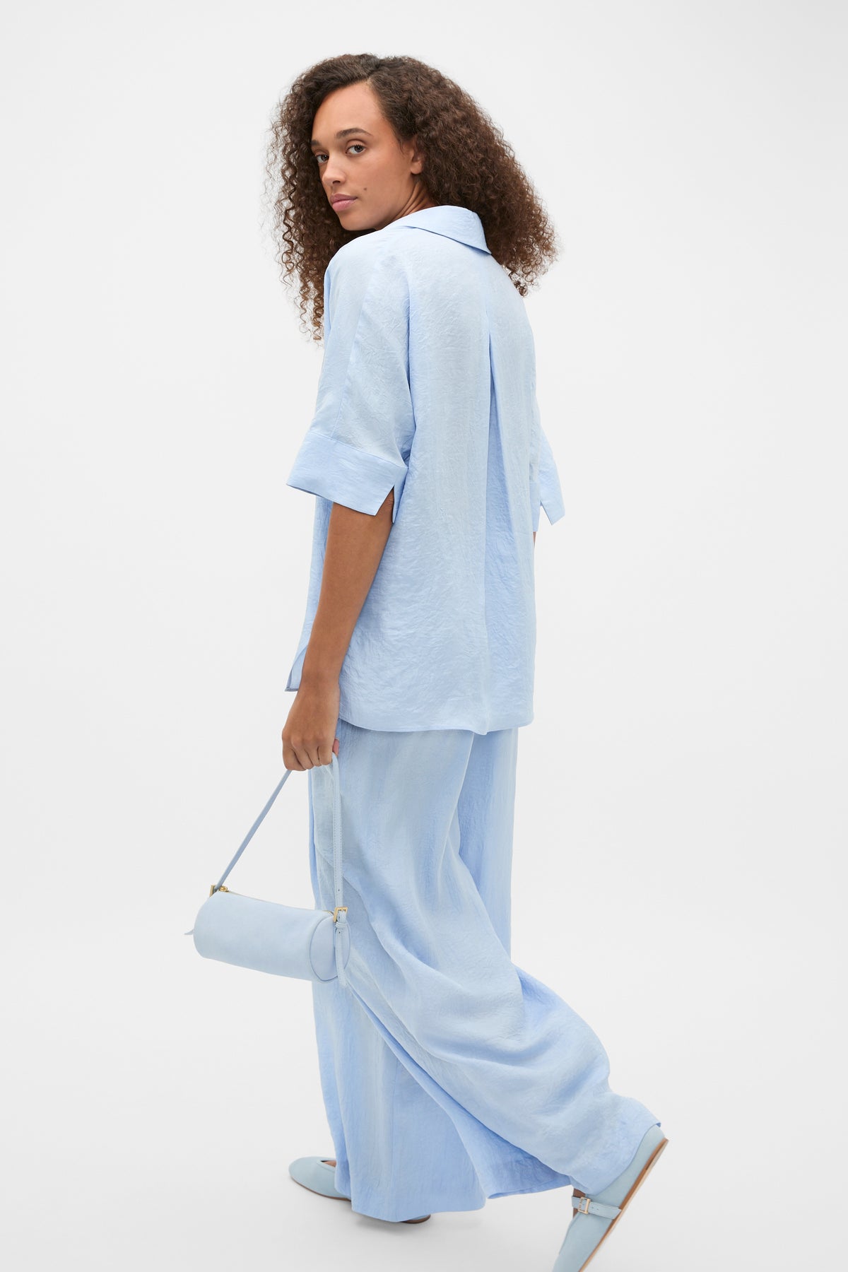 Textured Satin Collared Popover