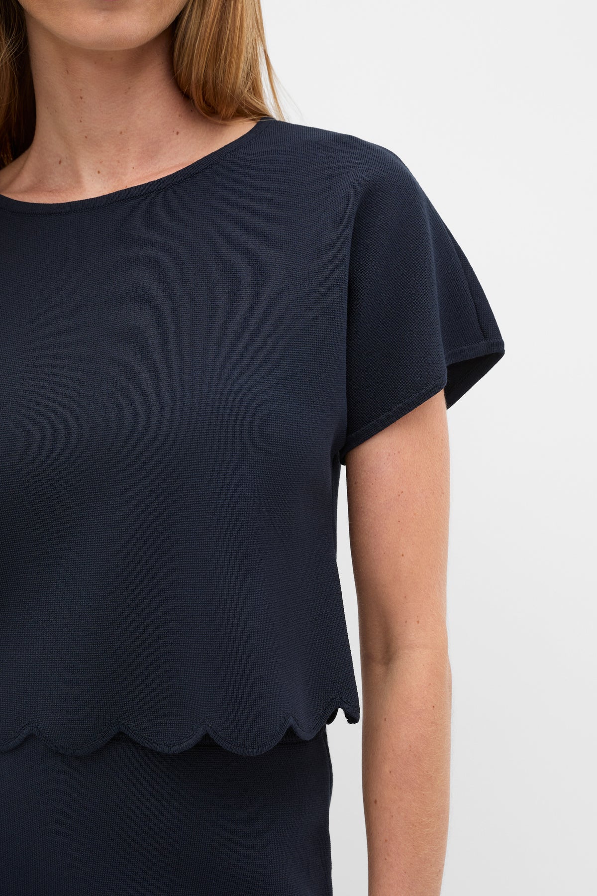 Scallop Crepe Knit Top