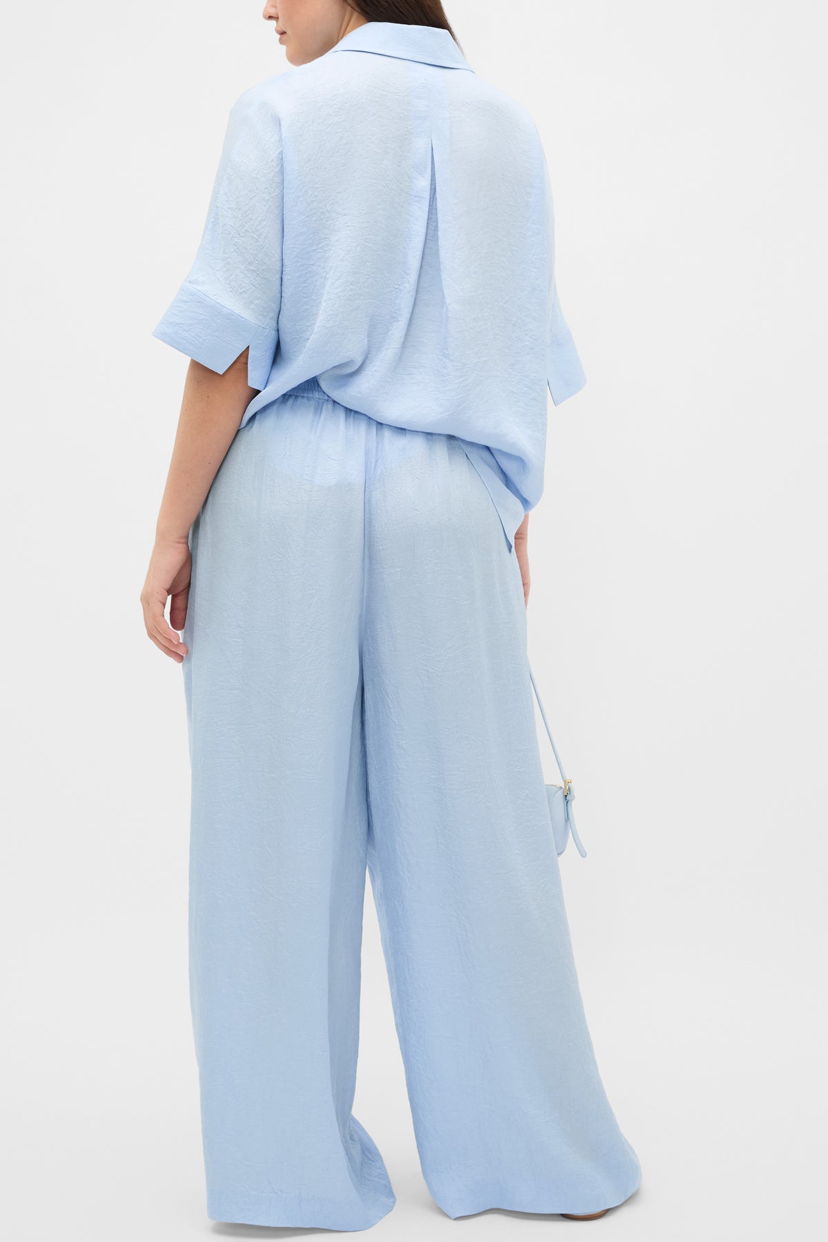 Textured Satin Gathered Pant