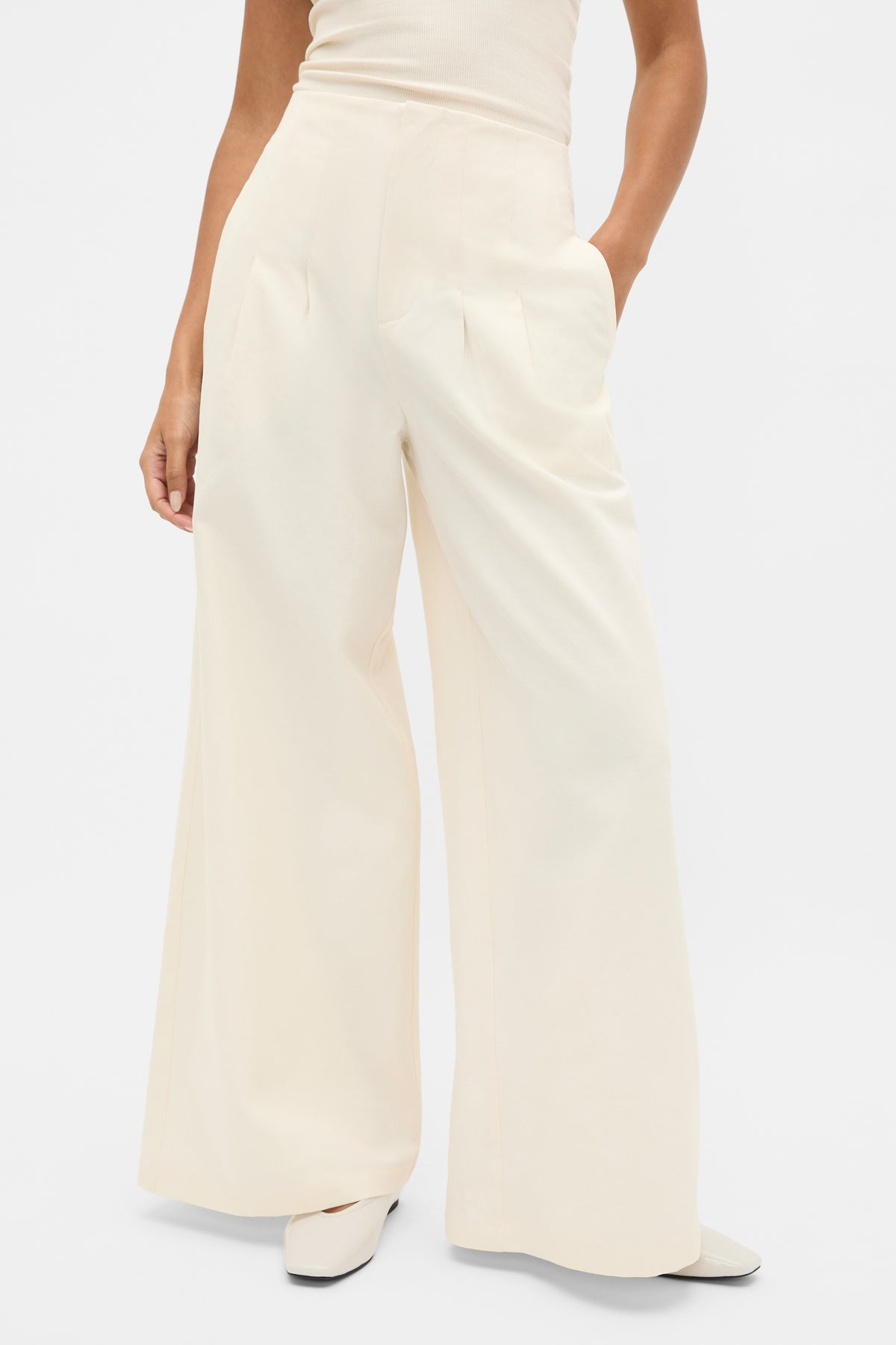 High Rise Pleat Pant
