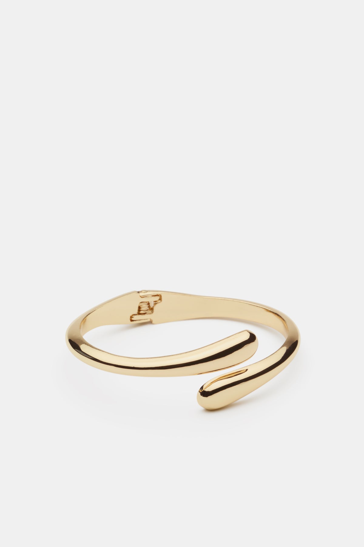 Crossover Cuff