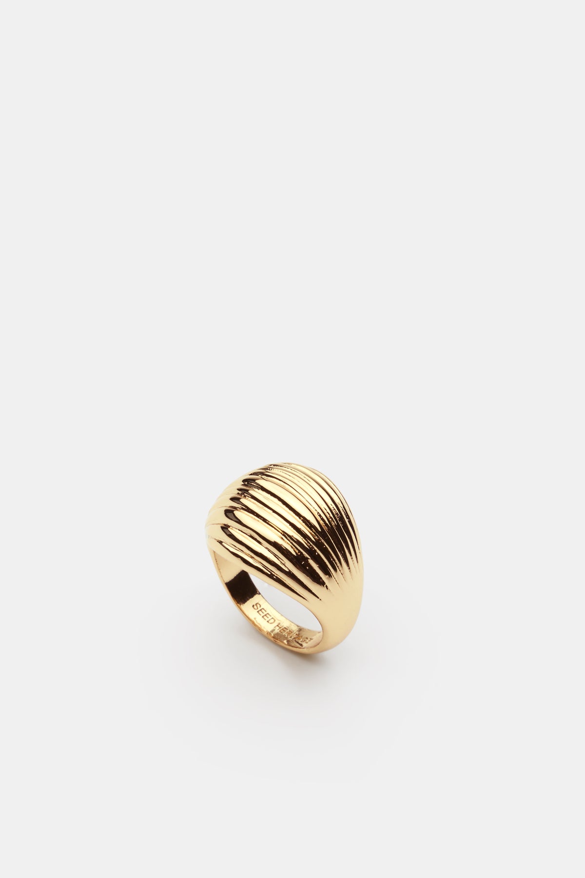 Fluted Ring