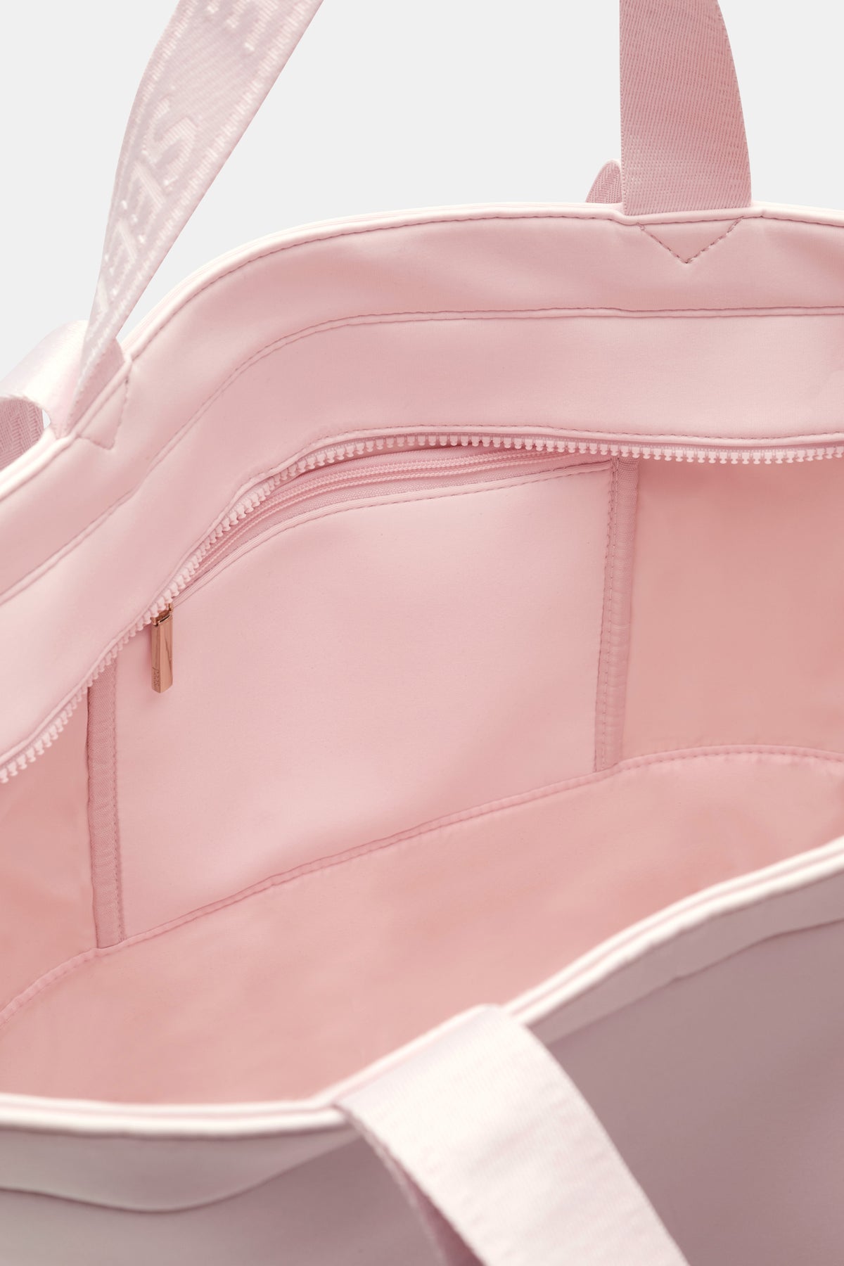 Seed Overnight Tech Tote