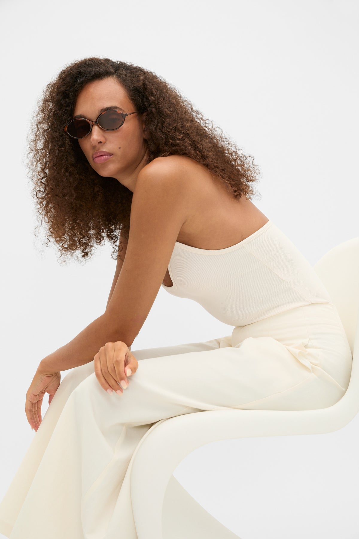 Sabrina Oval Sunglasses
