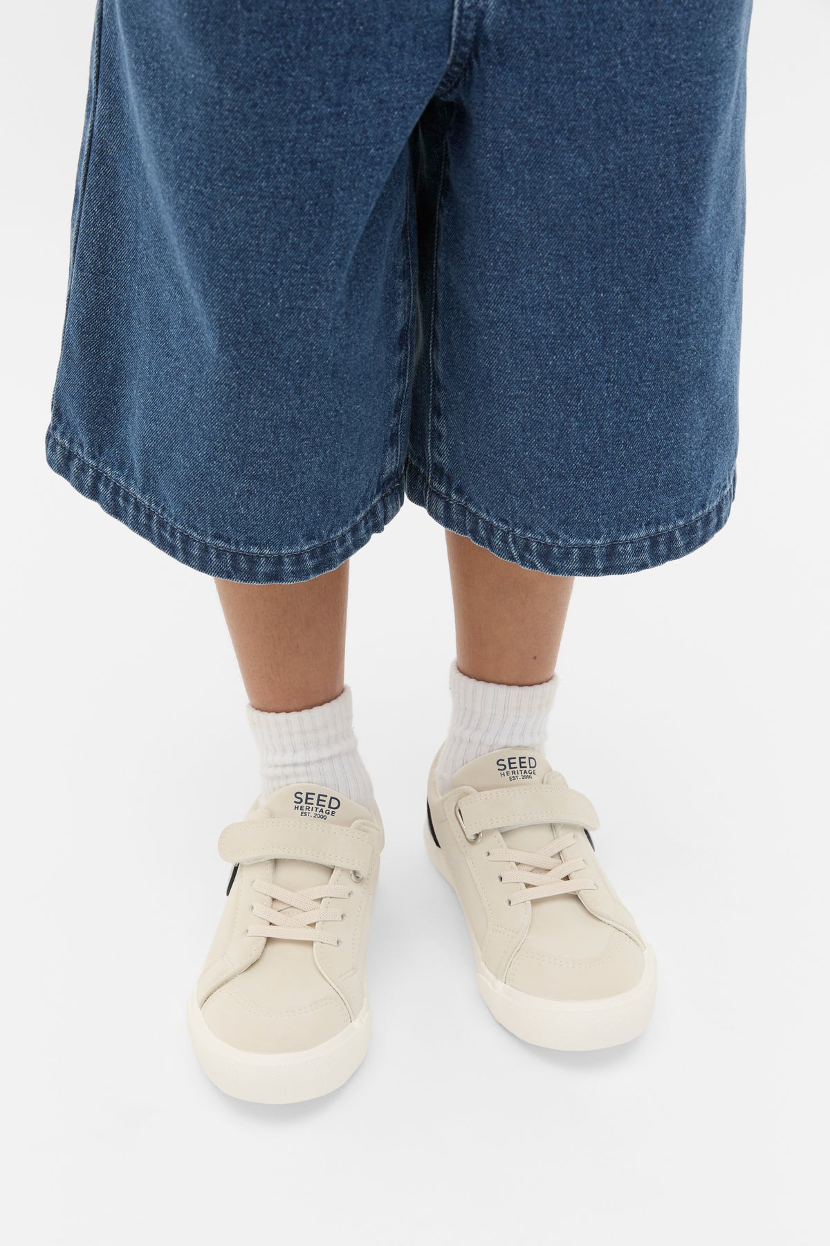 Low Top Sneaker