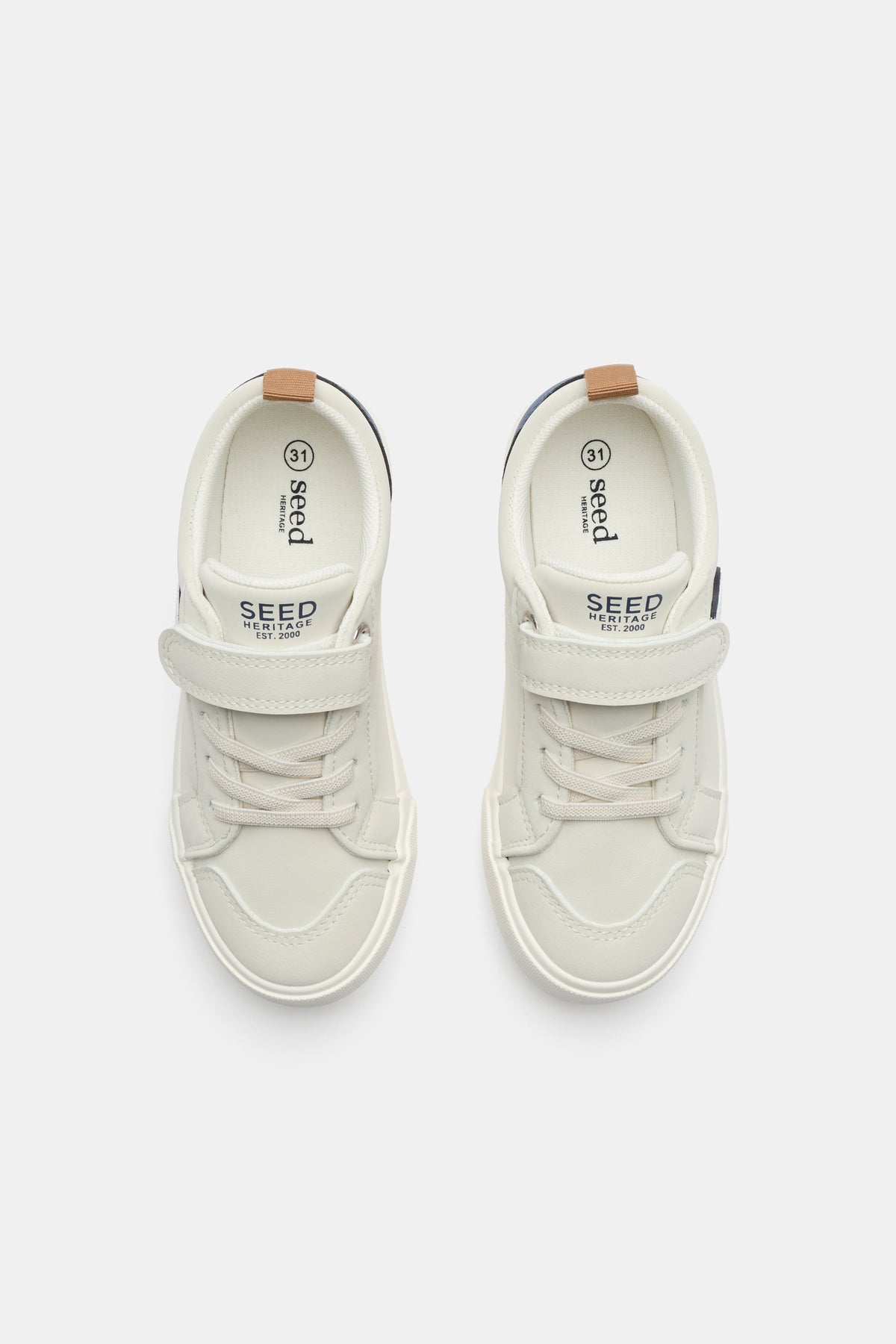 Low Top Sneaker