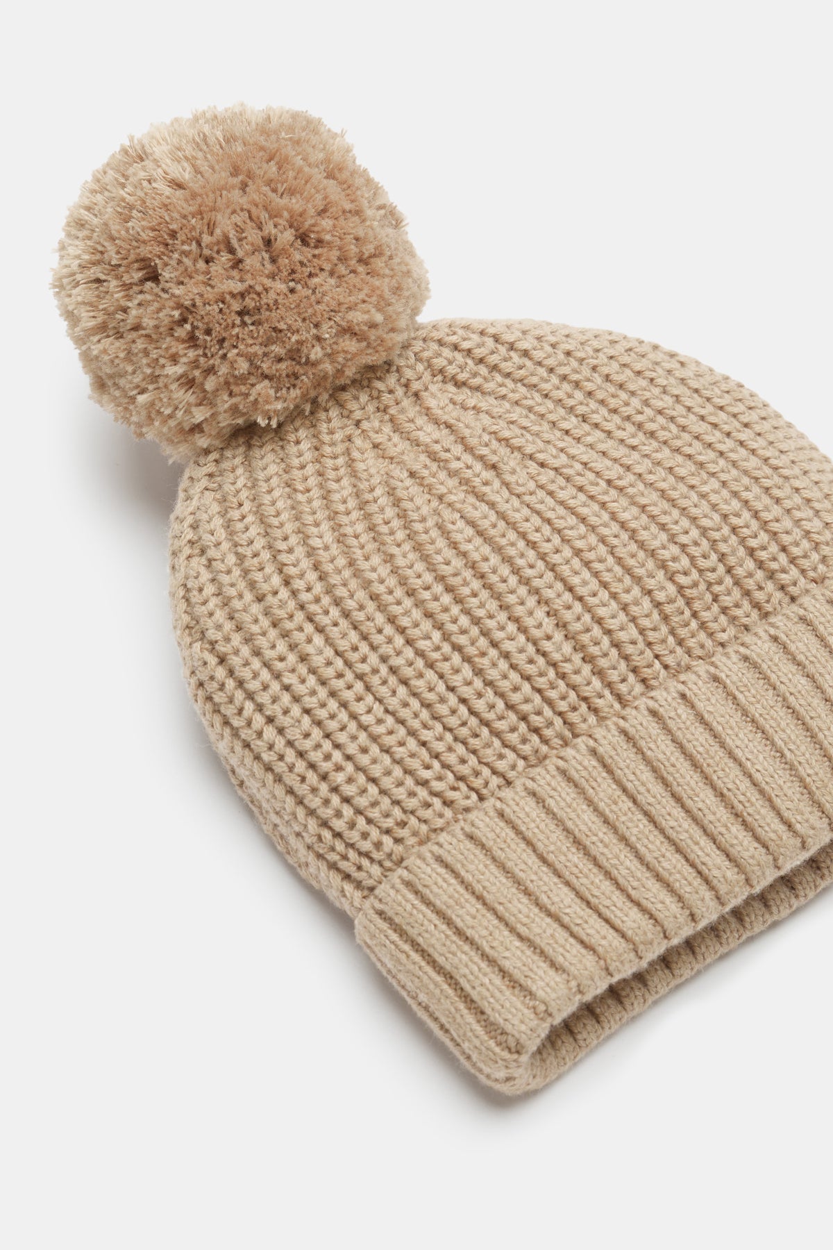Knitted Pompom Beanie