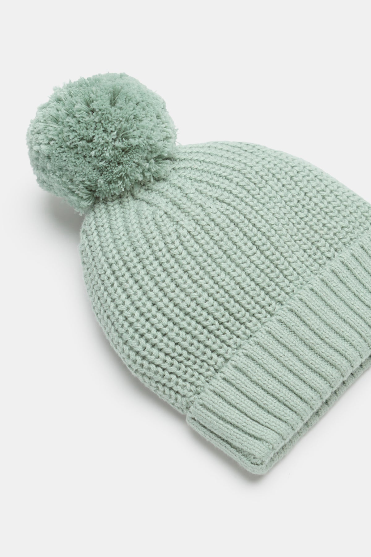 Knitted Pompom Beanie