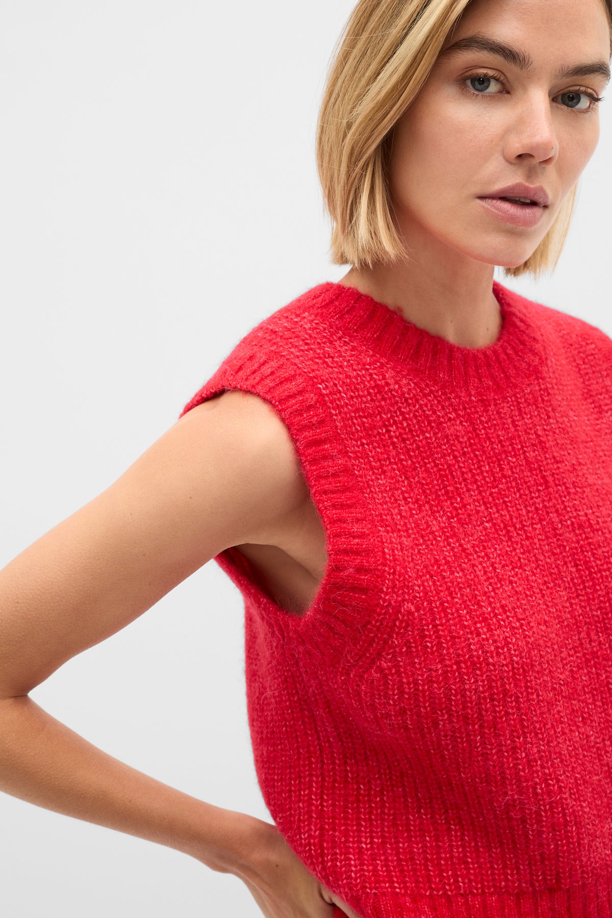 Lofty Neat Vest
