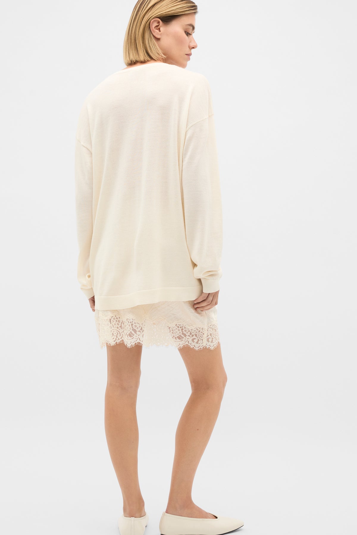 Lightweight Merino Relaxed V-Neck