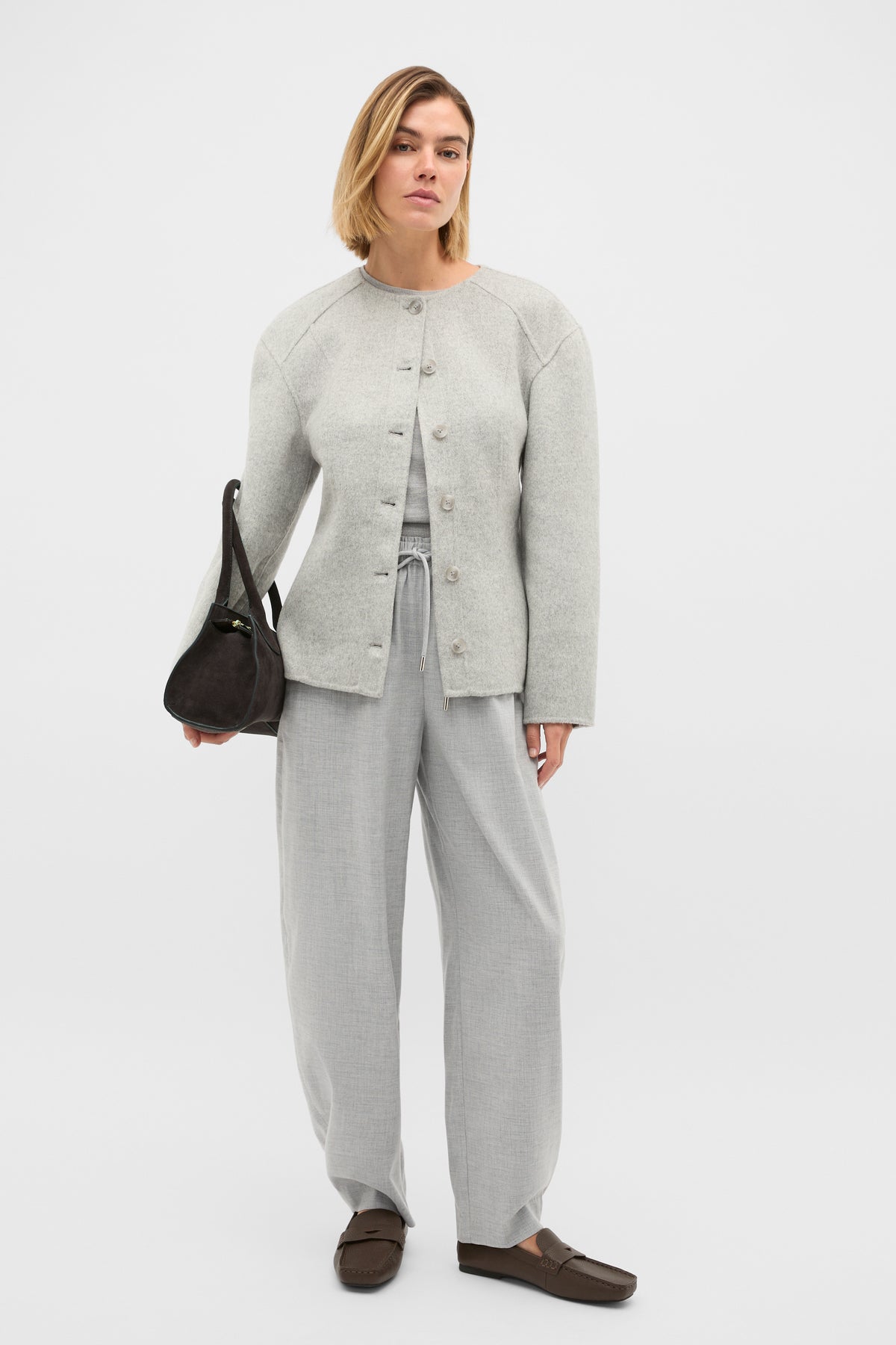 Soft Suiting Barrel Leg Pant