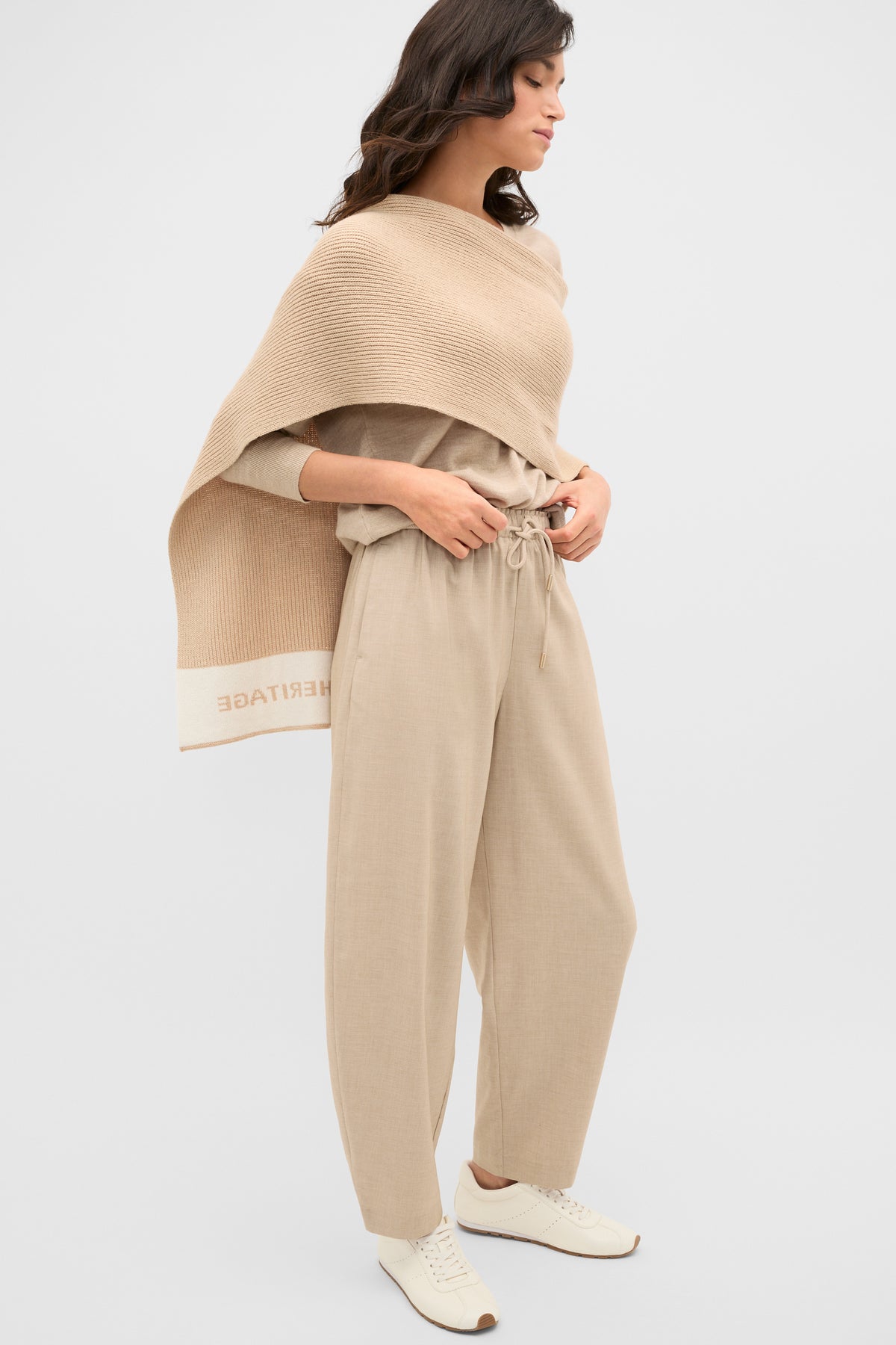 Soft Suiting Barrel Leg Pant