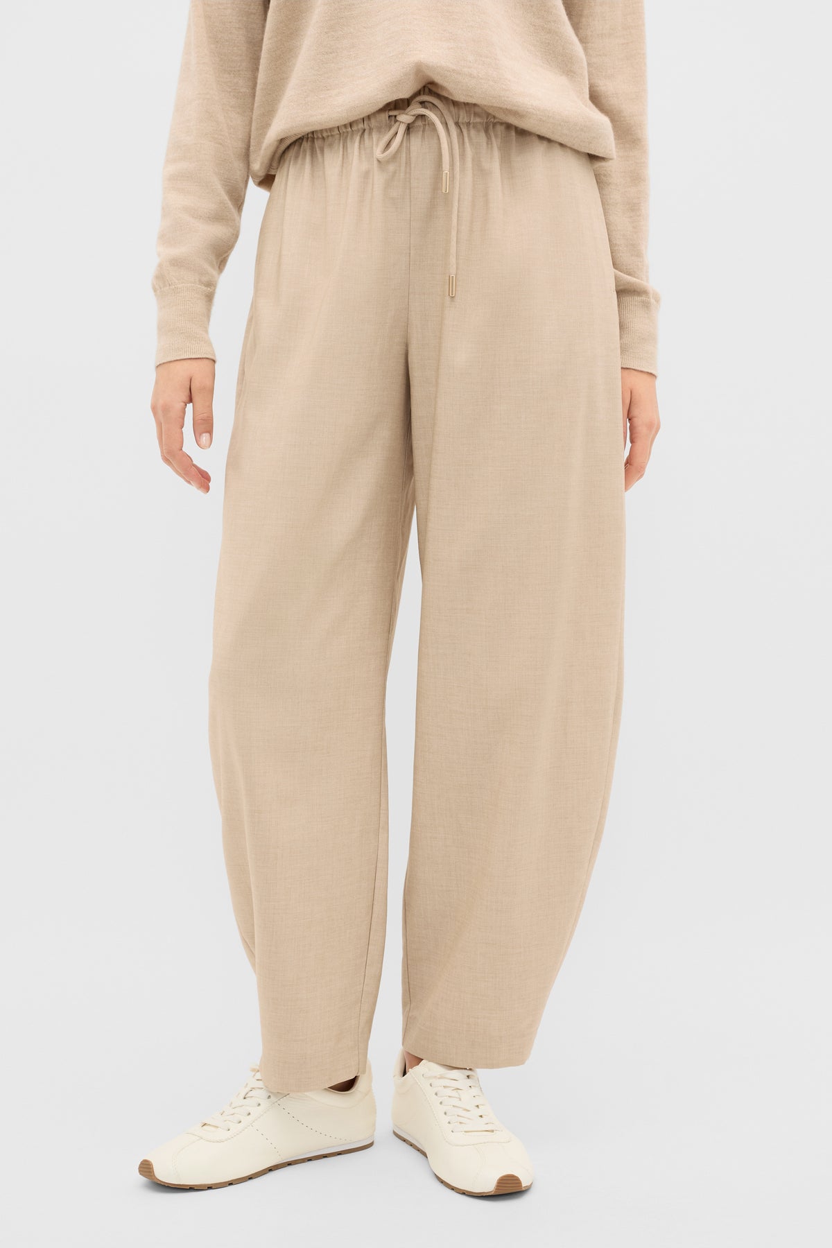 Soft Suiting Barrel Leg Pant