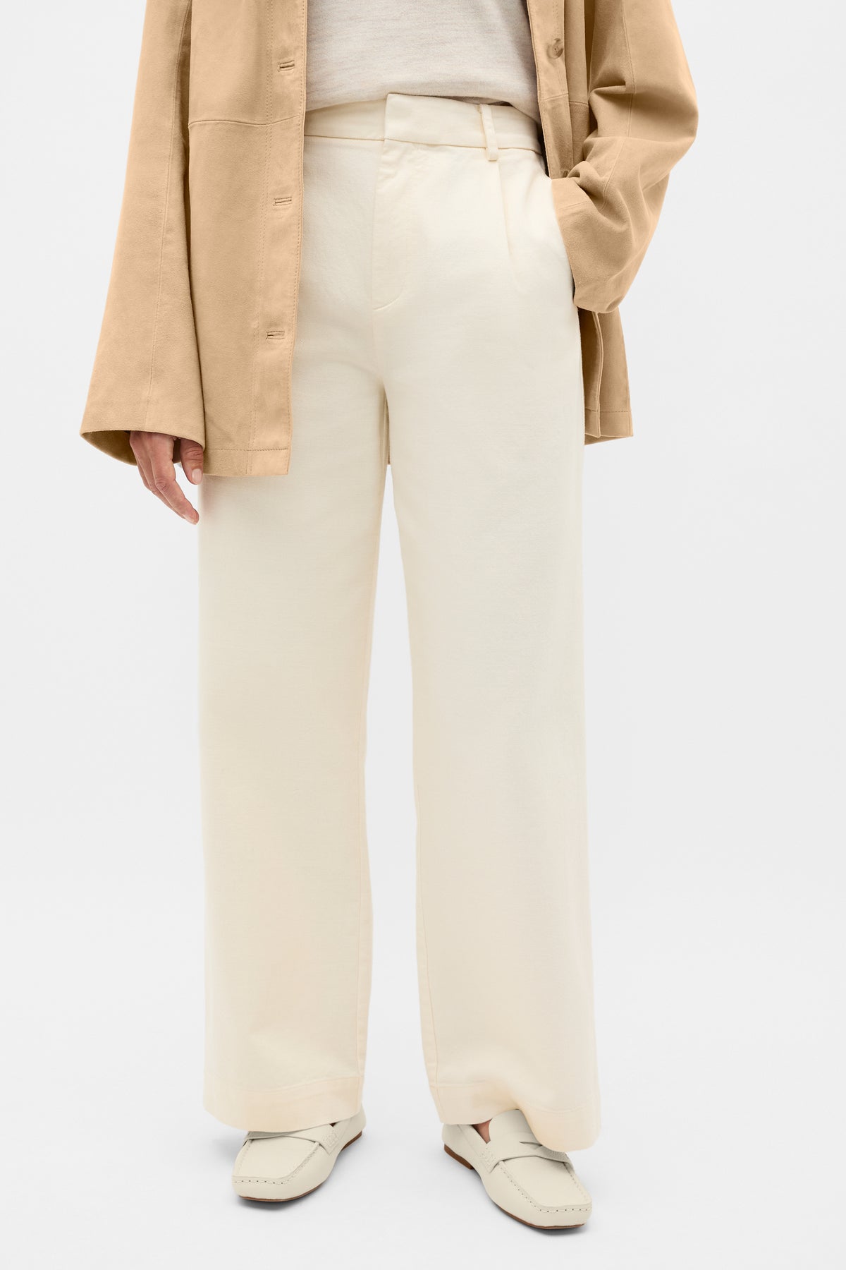 Soft Denim Pleat Pant
