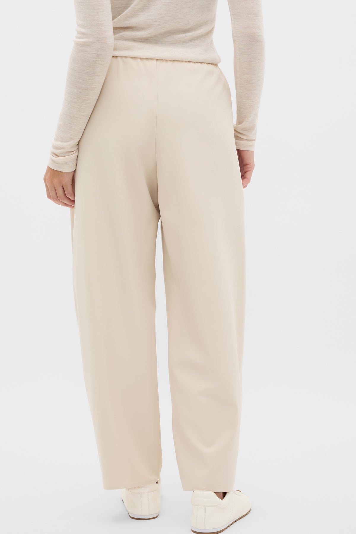 Easy Barrel Leg Pant