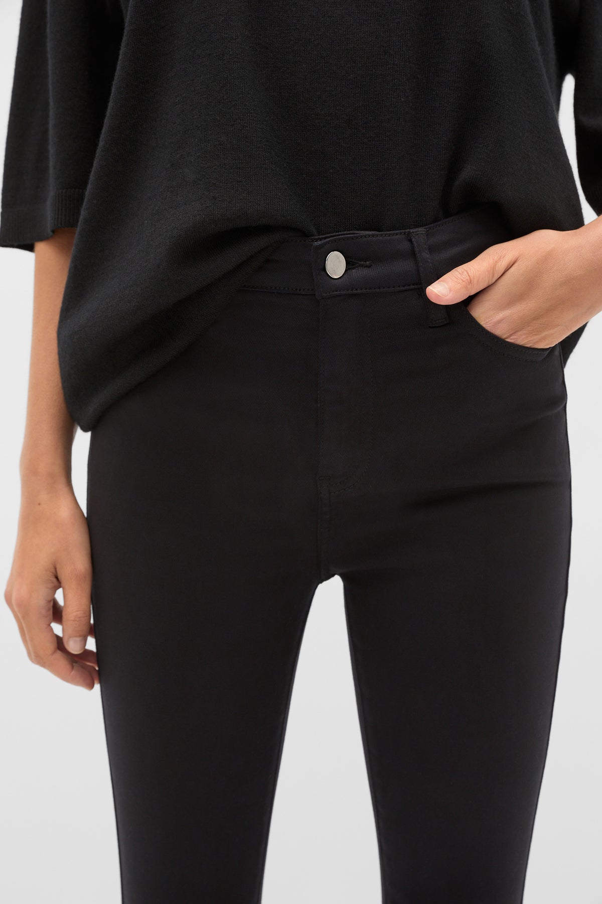 High Waisted Skinny Leg Jean