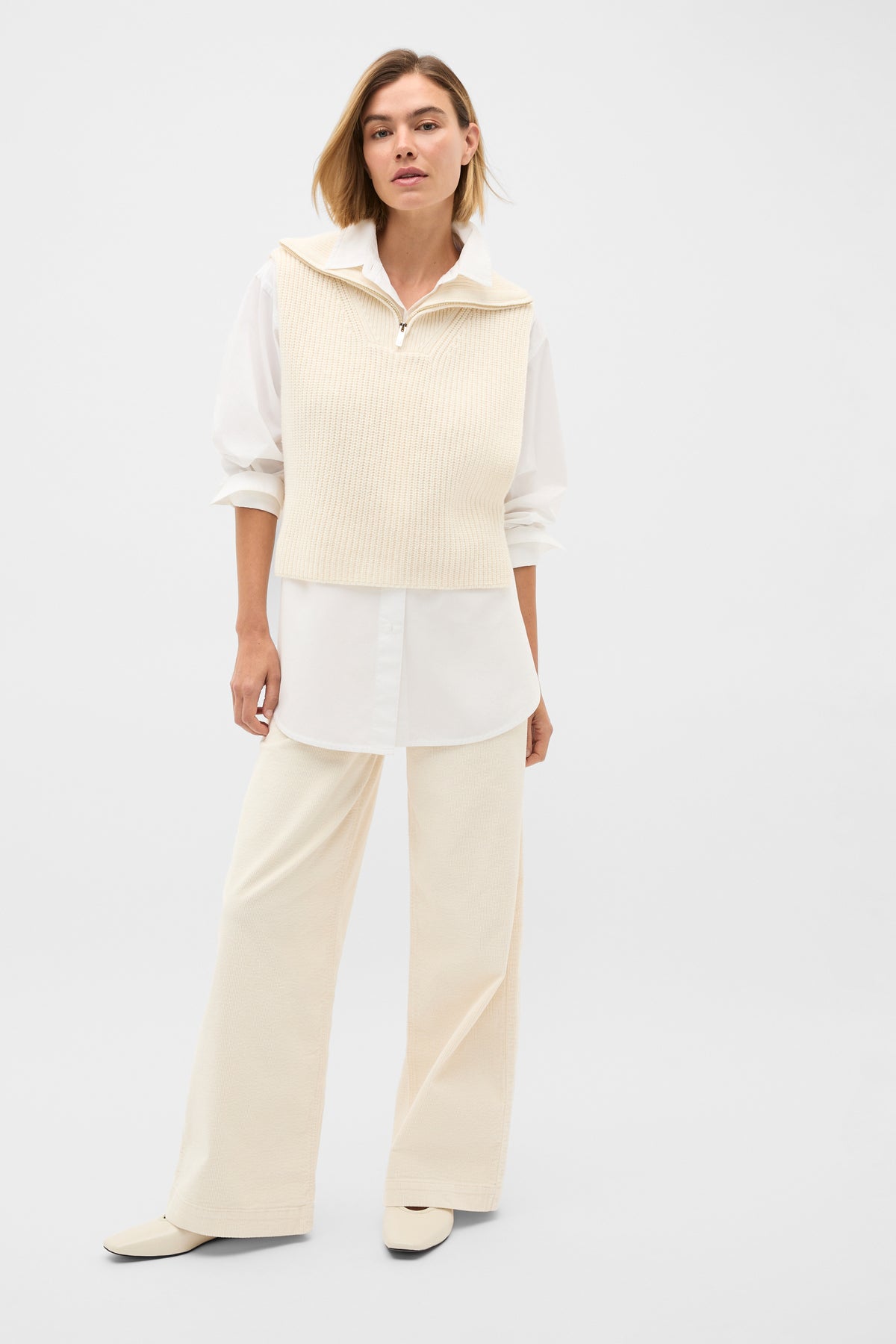 Rib Knit Collar Bib