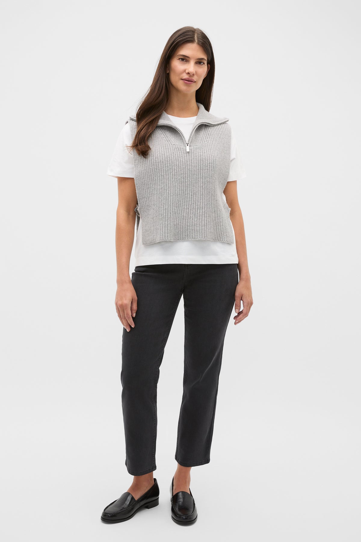 Rib Knit Collar Bib
