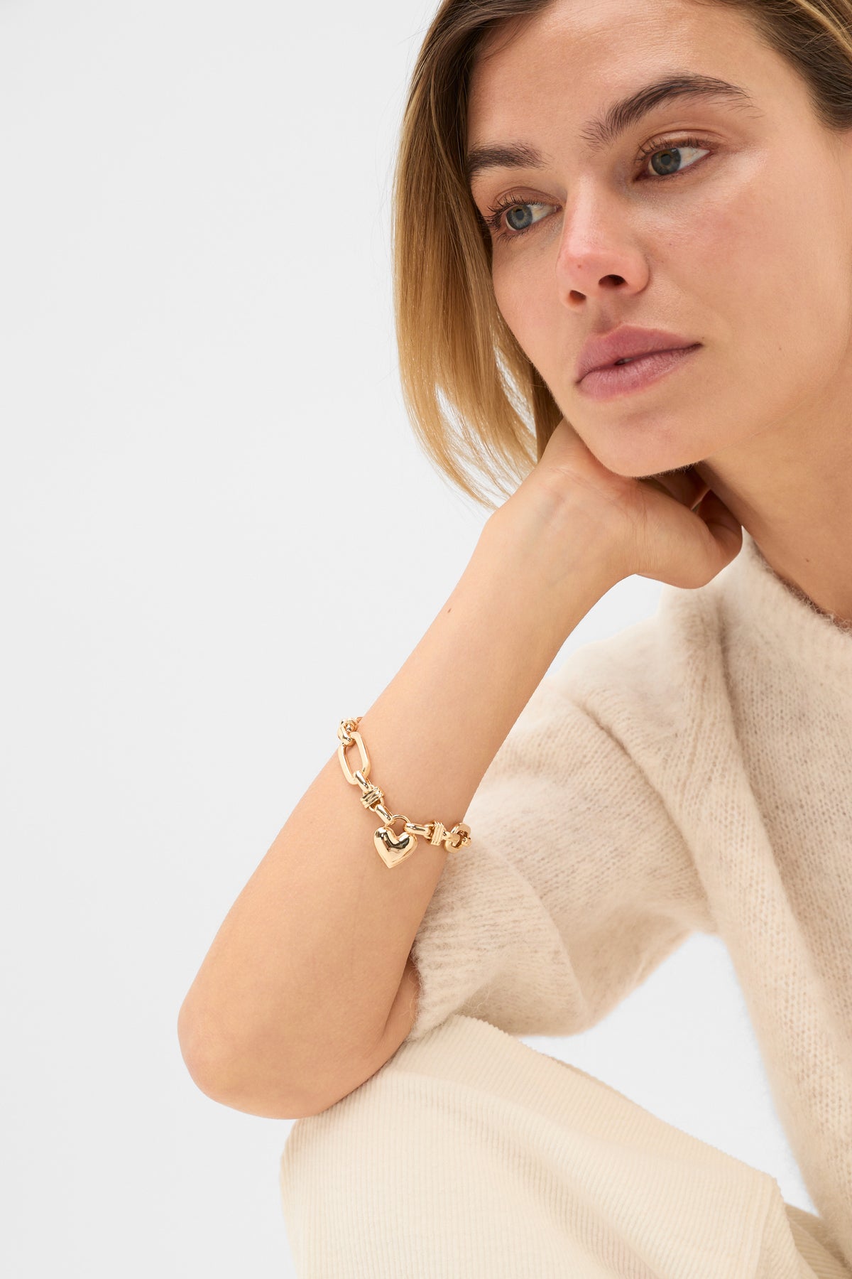 Amour Heart Bracelet