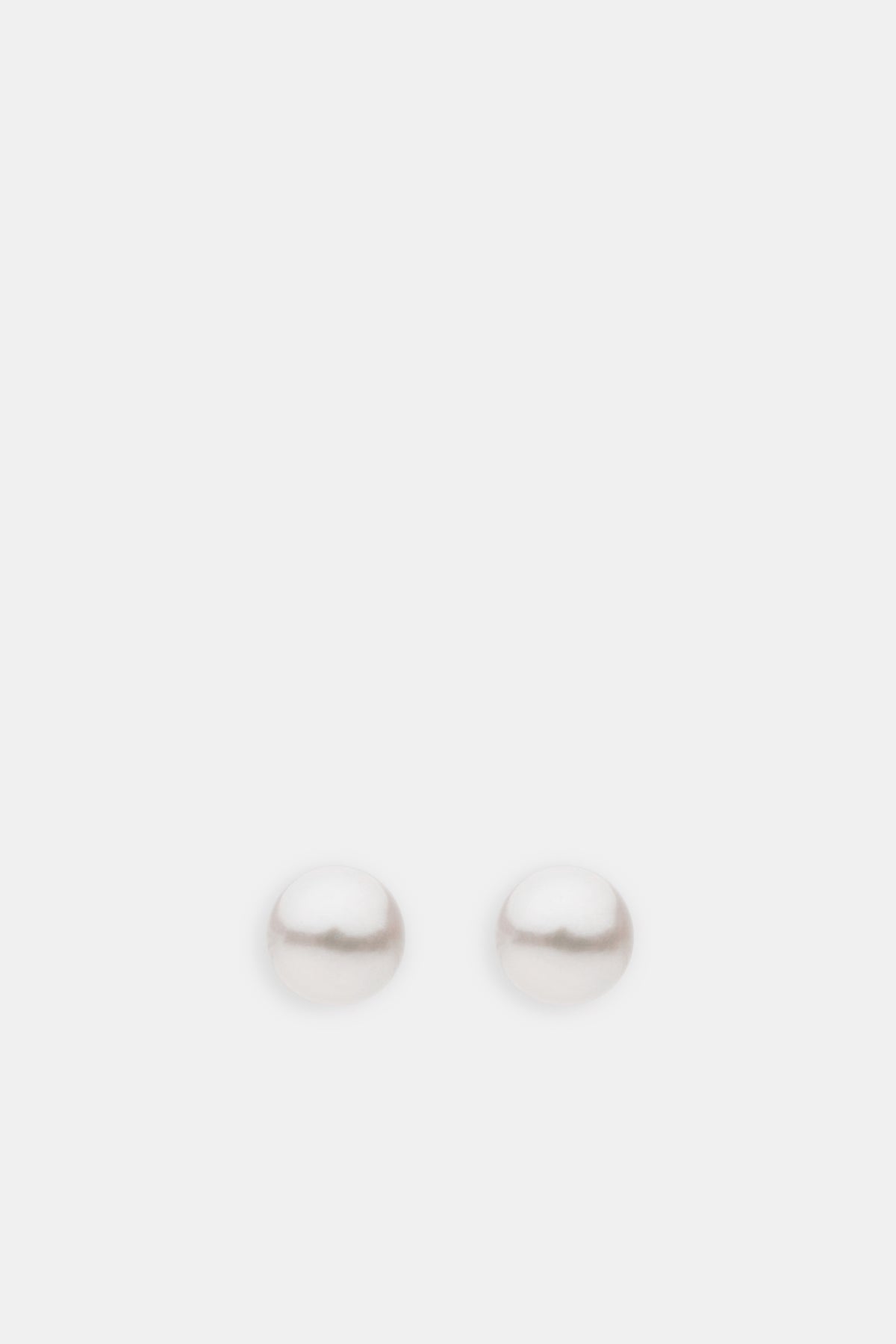 Pearl Stud Earring