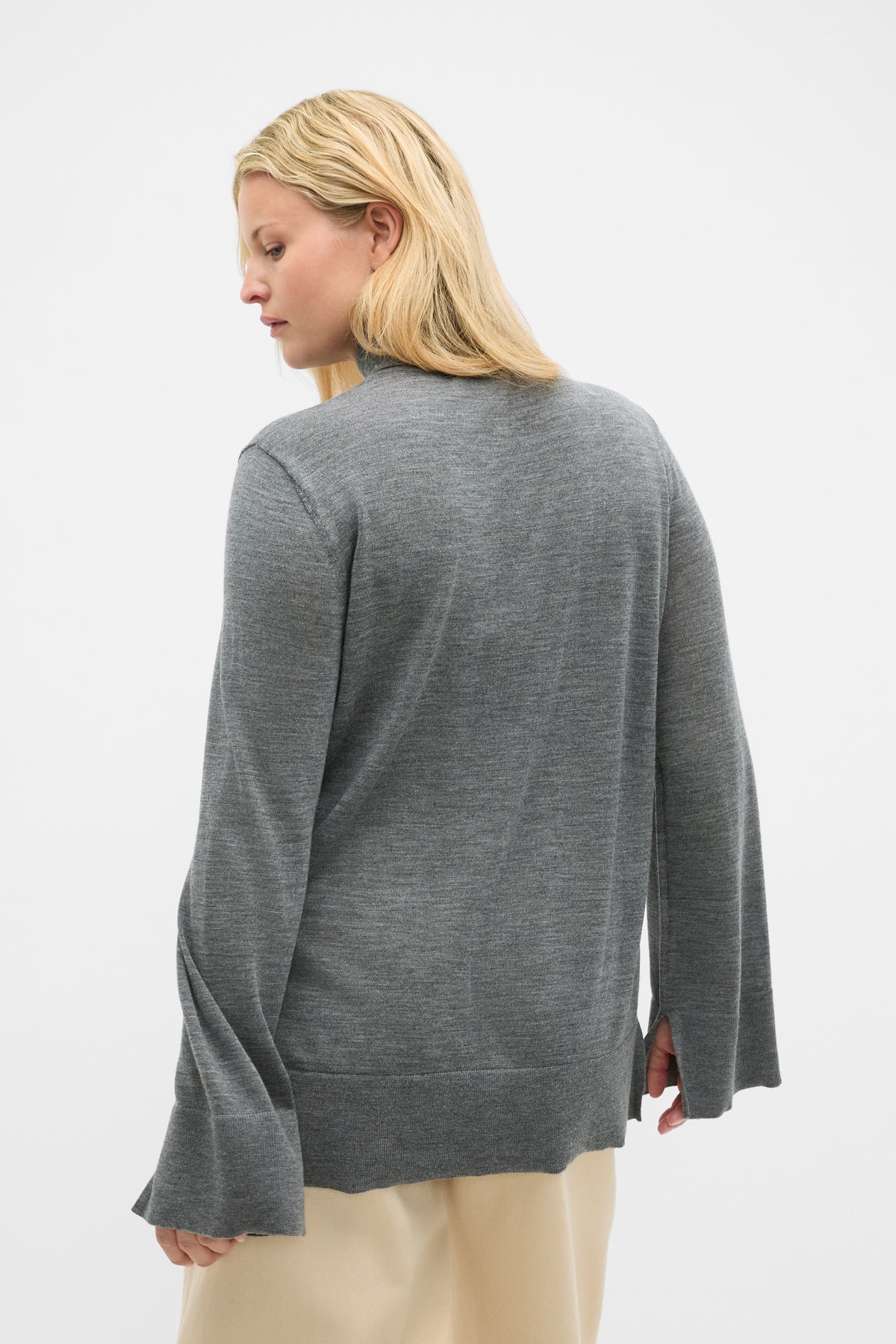 Fine Merino Mock Neck Knit