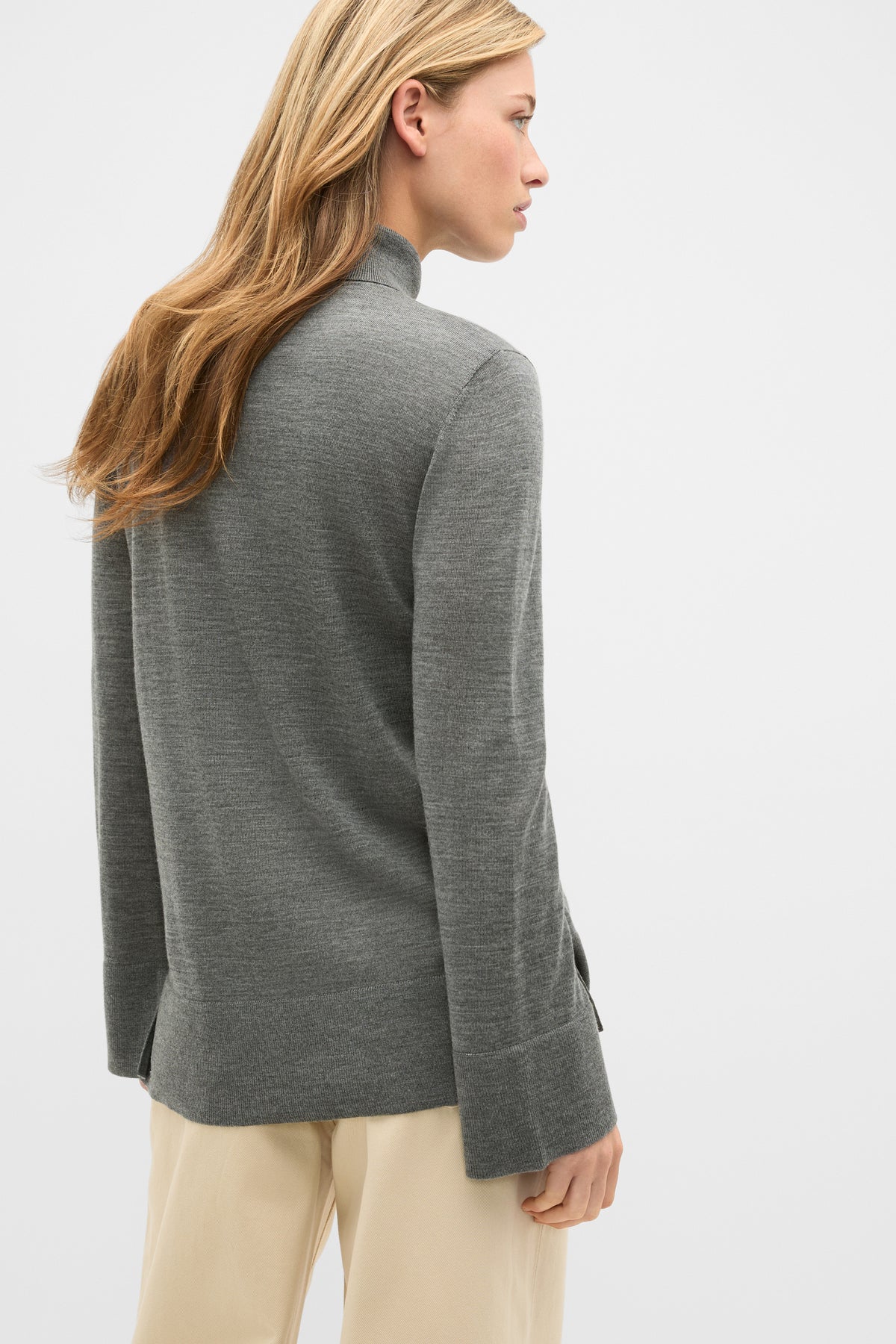Fine Merino Mock Neck Knit