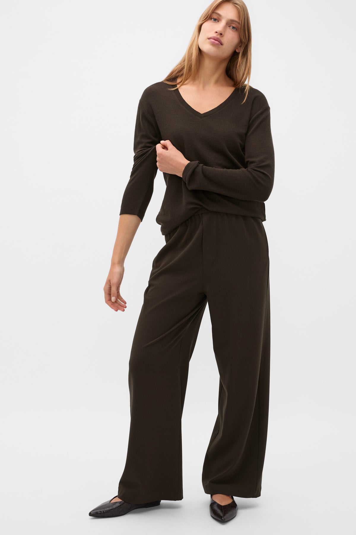 Elasticated Straight Leg Pant
