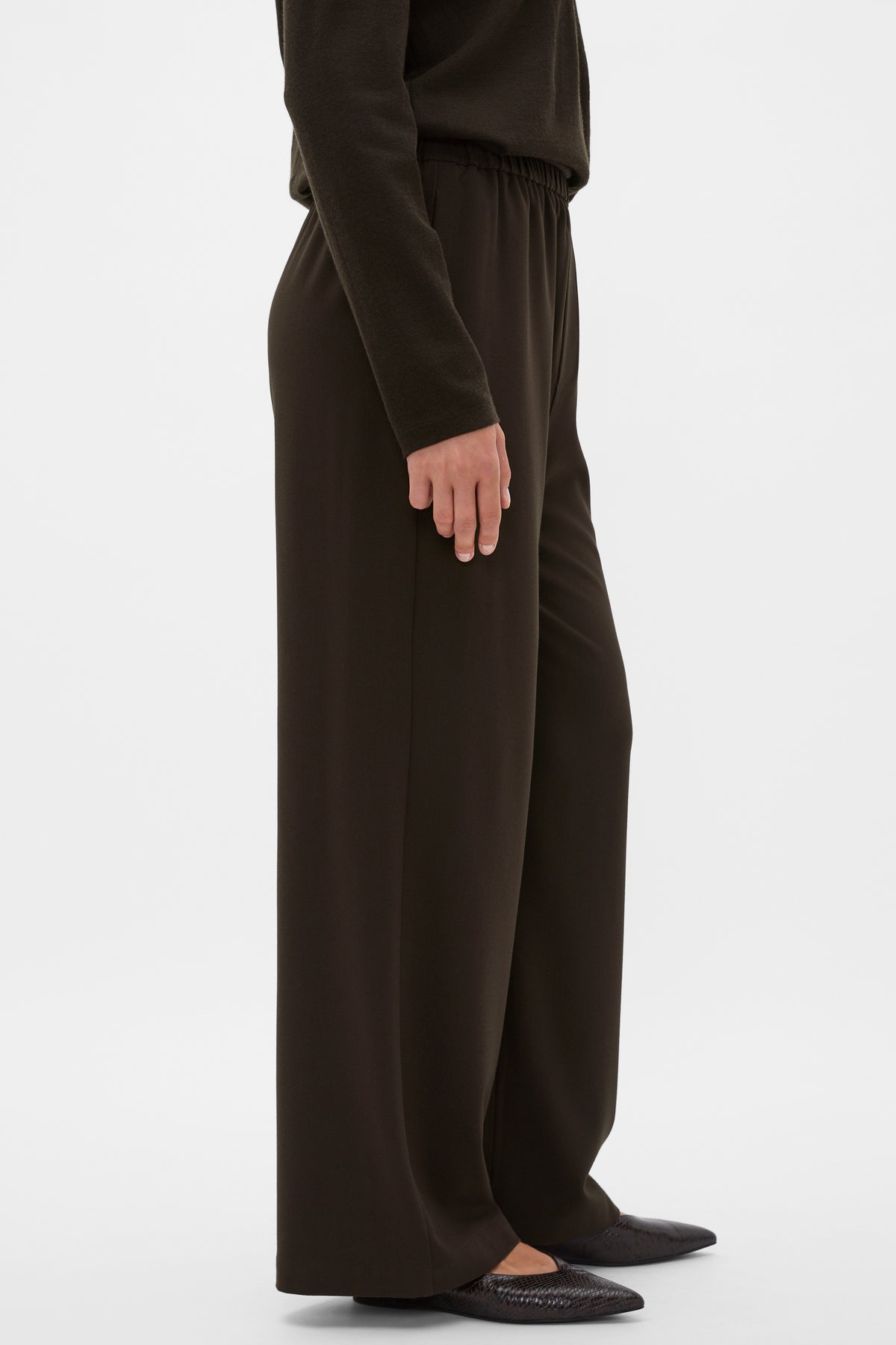 Elasticated Straight Leg Pant