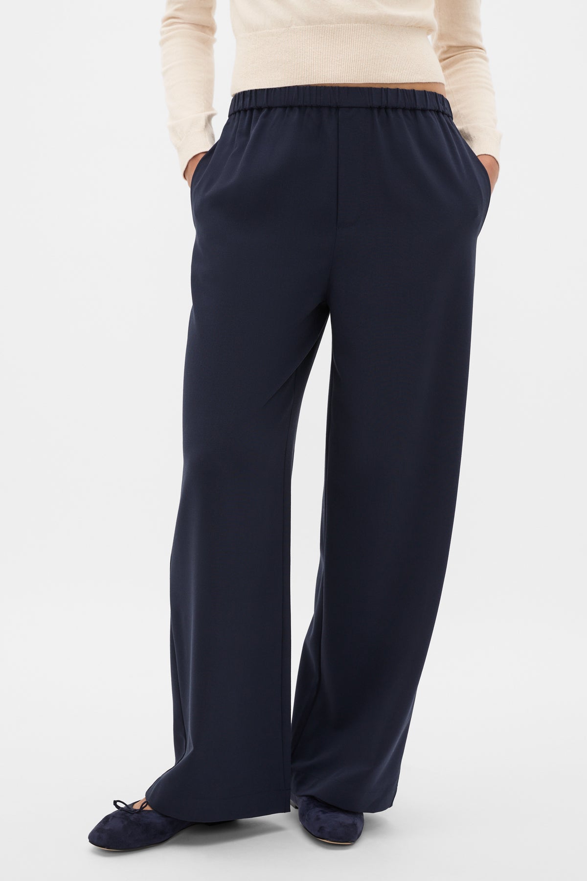 Elasticated Straight Leg Pant