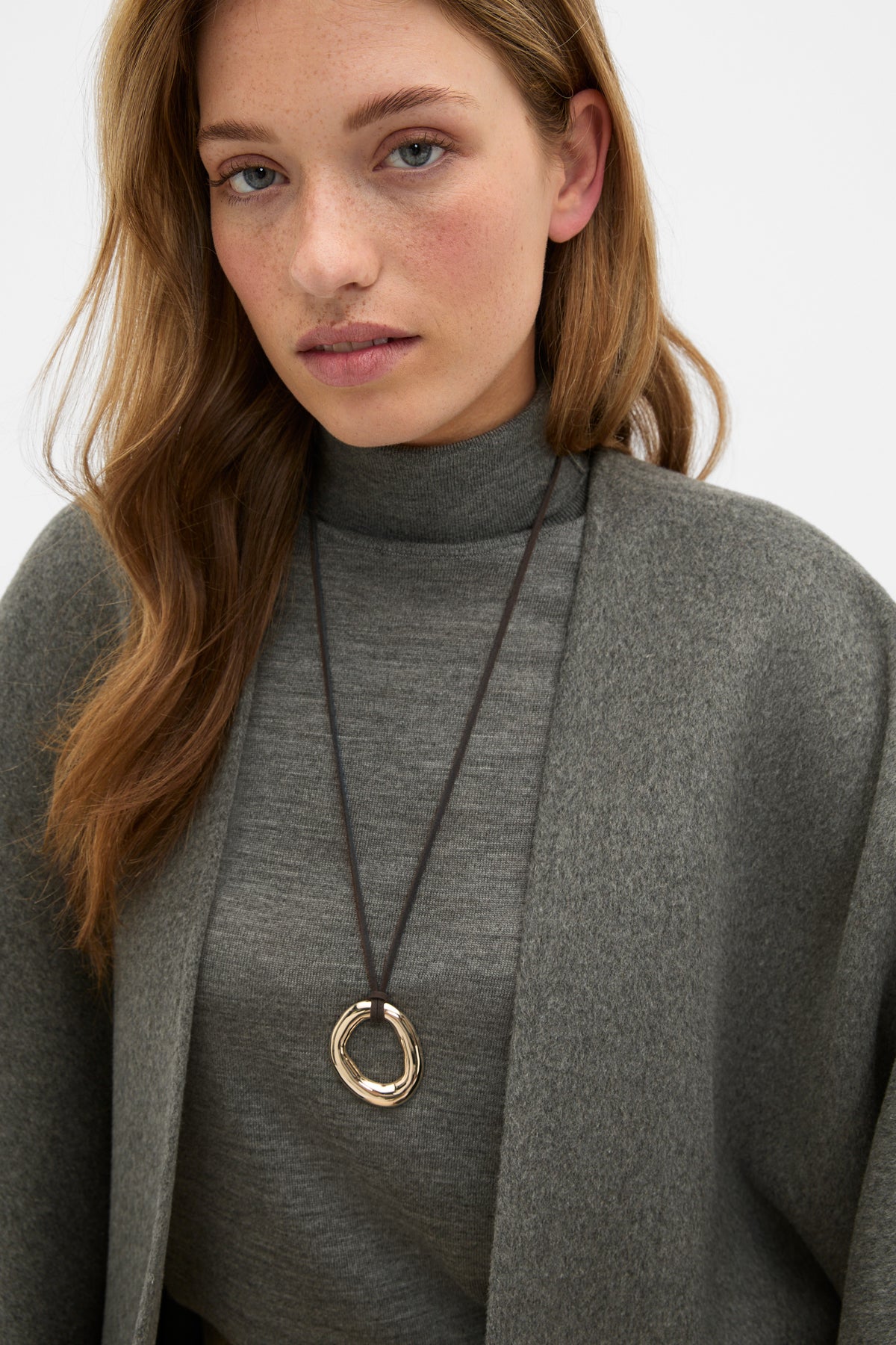 Adjustable Molten Pendant Necklace