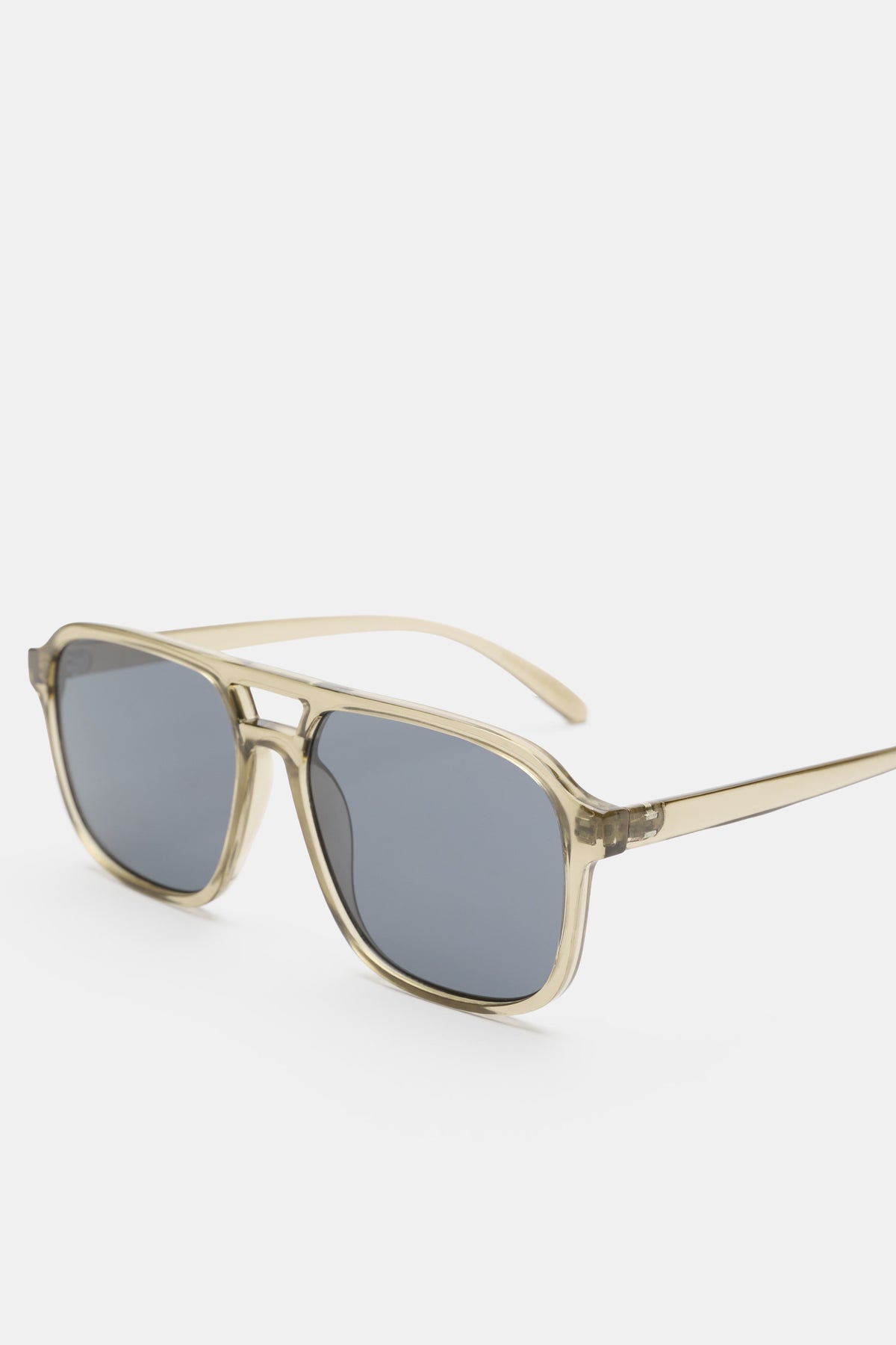 Lucy Navigator Sunglasses