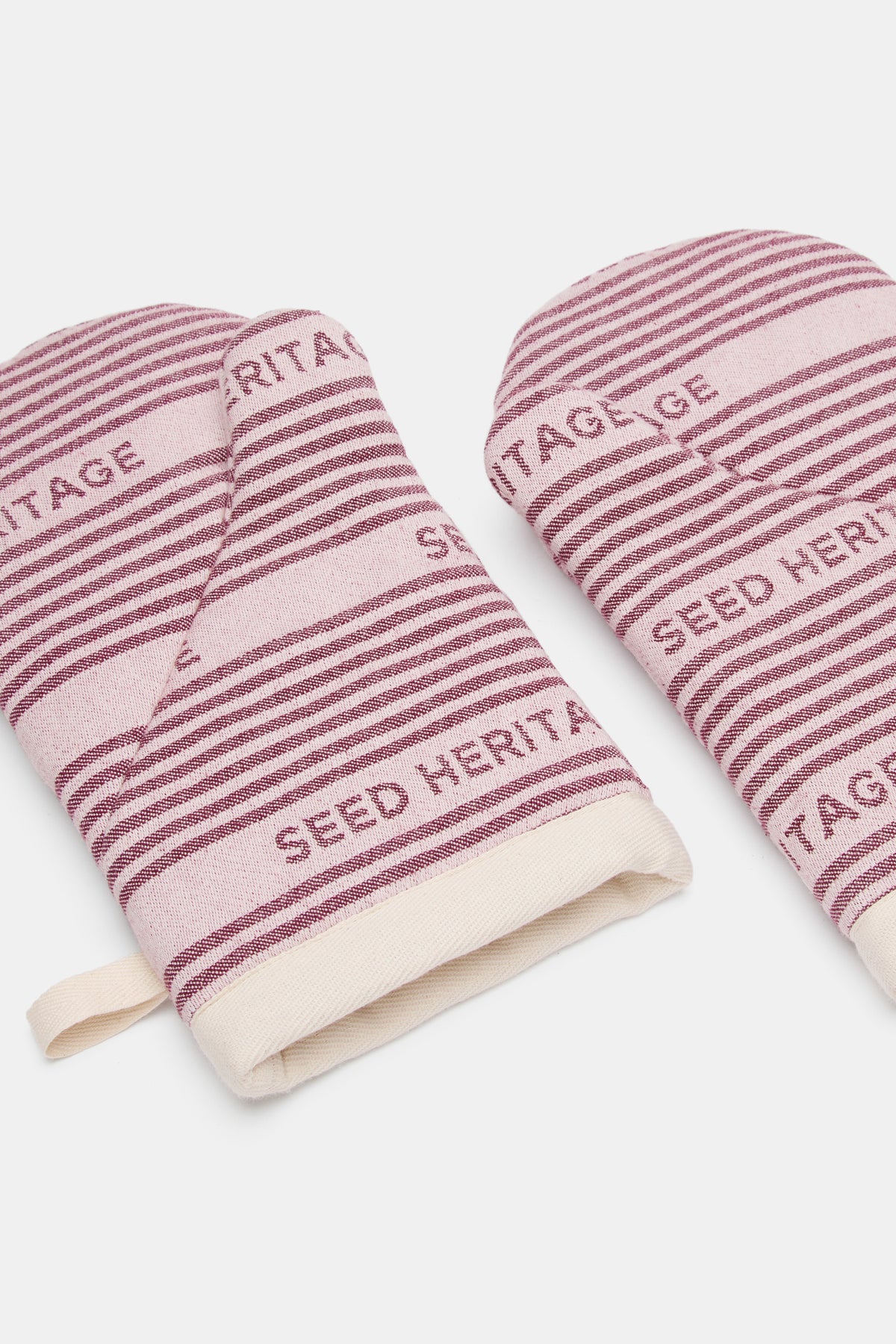 Mena Oven Mitts