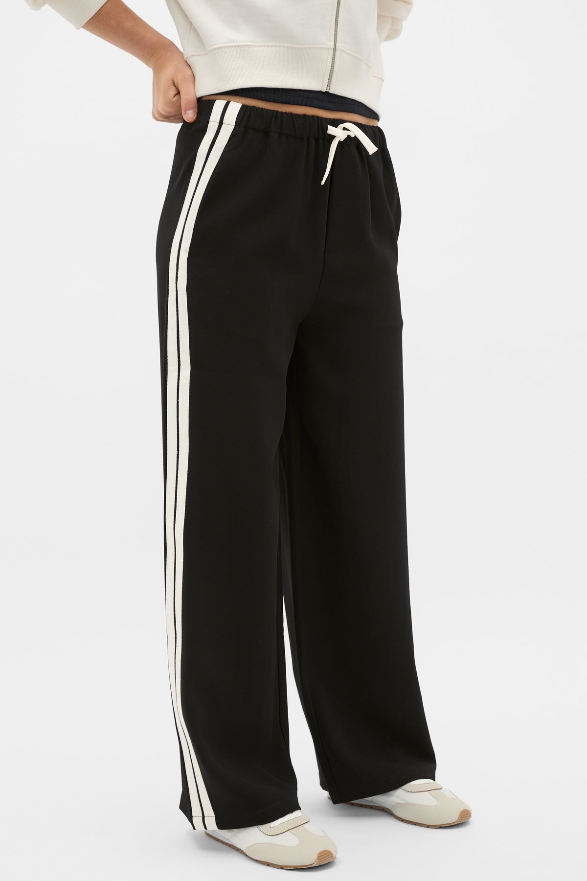 Side Stripe Pant