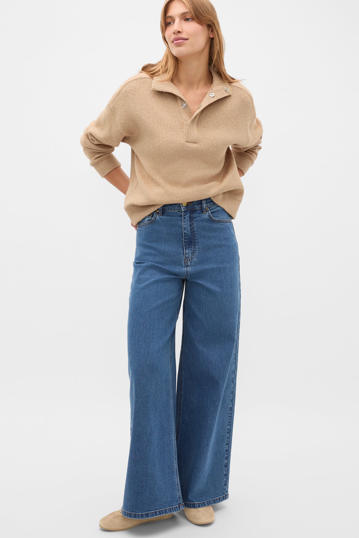 Textured Twist Funnel Neck Sweat