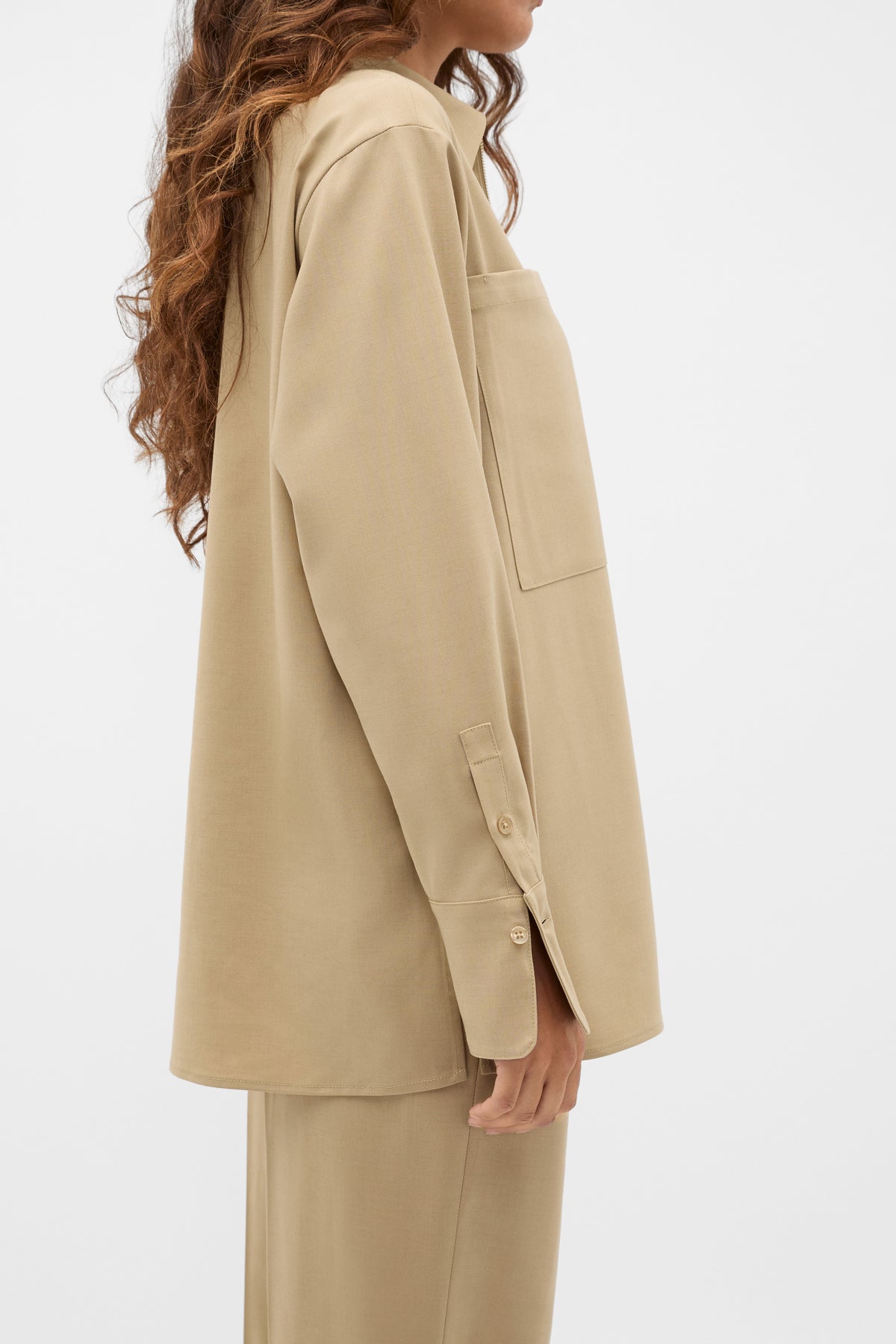 Soft Suiting Zip Popover