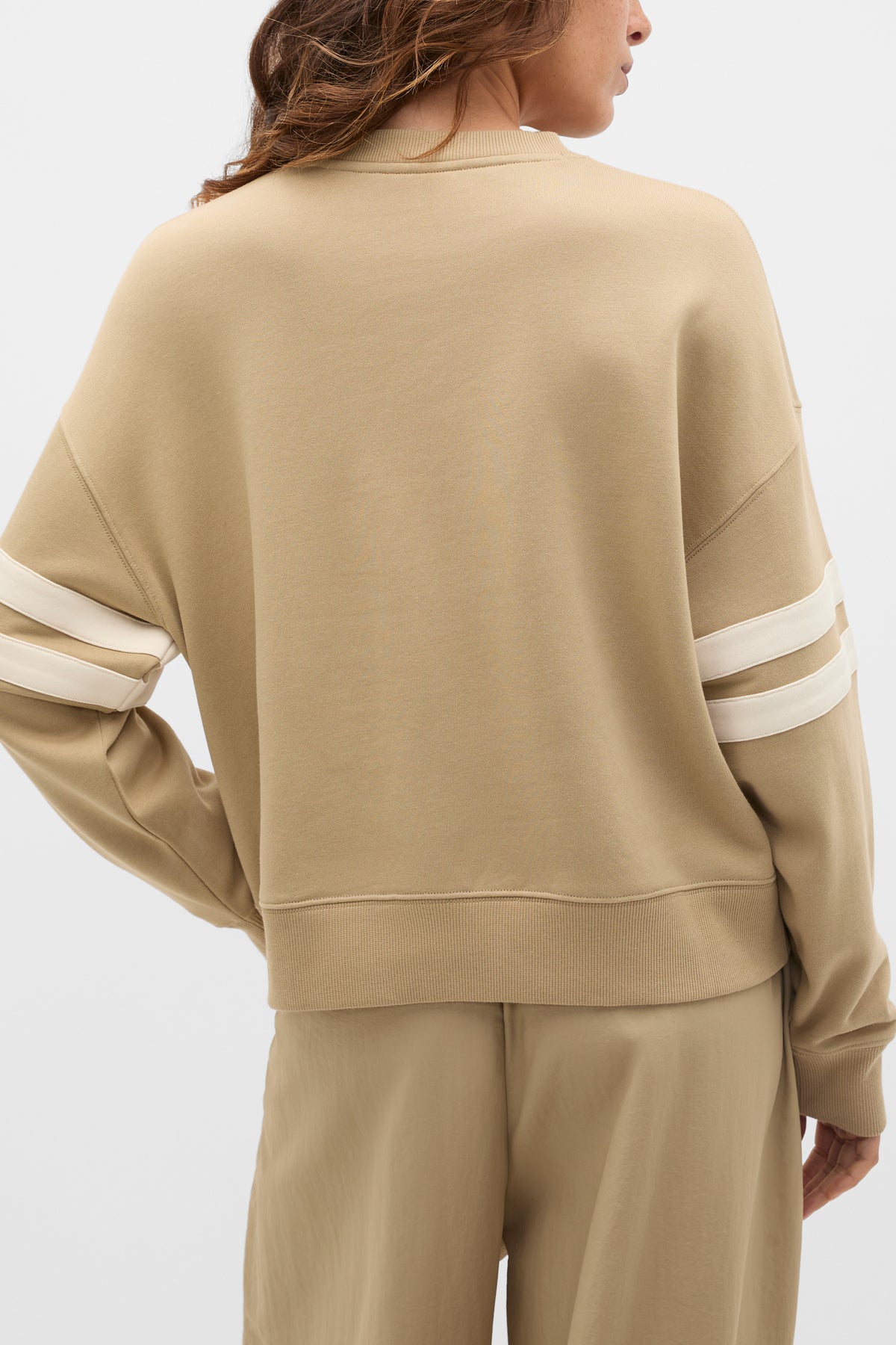 Contrast Detail Crew Neck Sweat