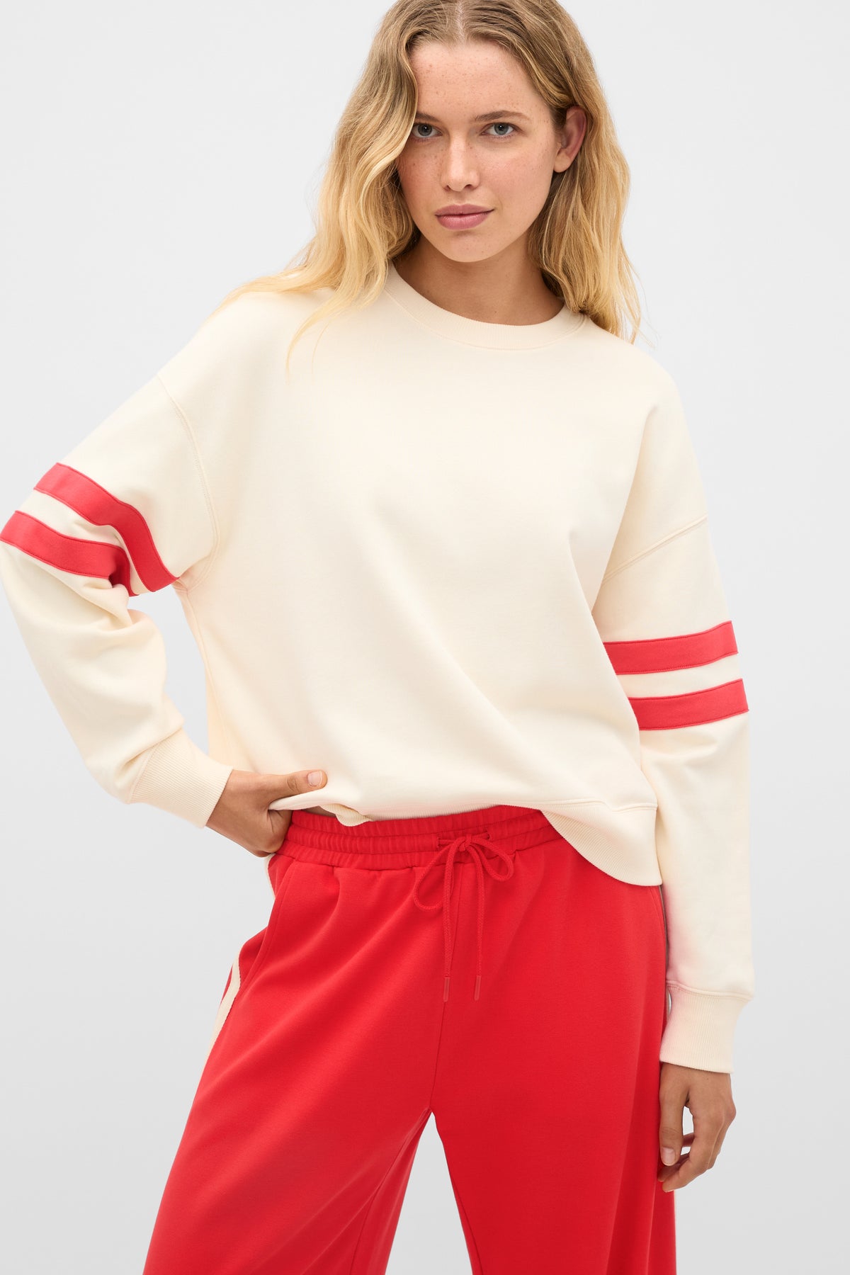 Contrast Detail Crew Neck Sweat