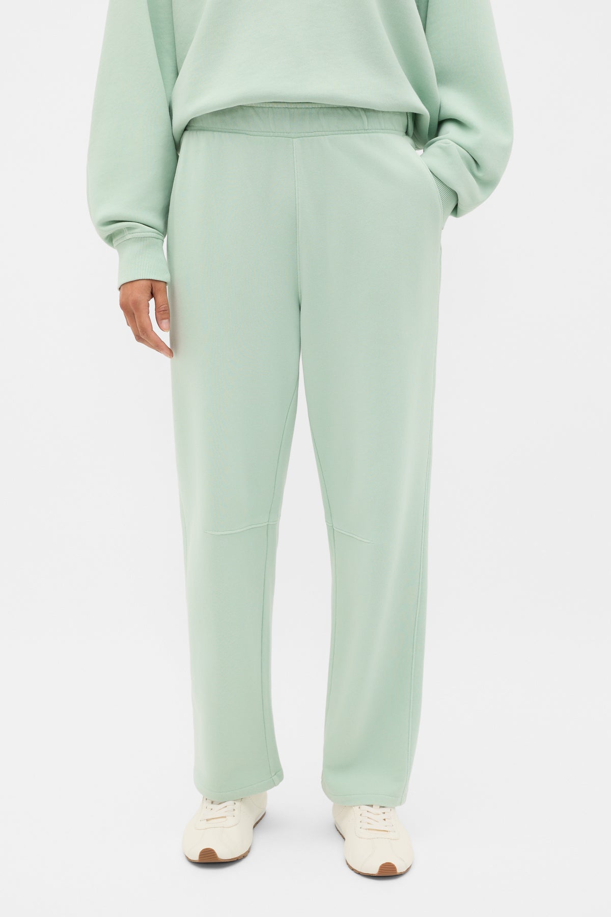Terry Barrel Leg Trackpant