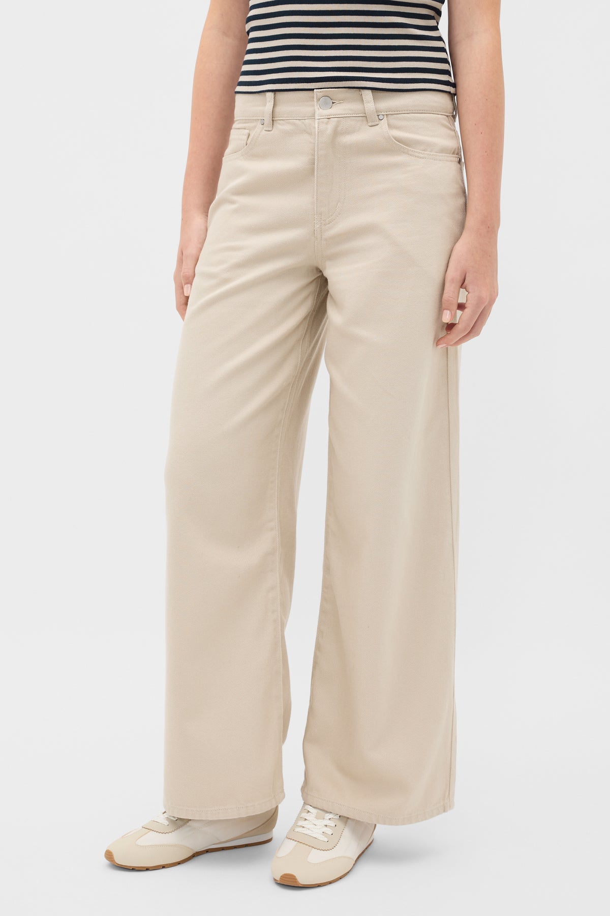 Core Straight Jean