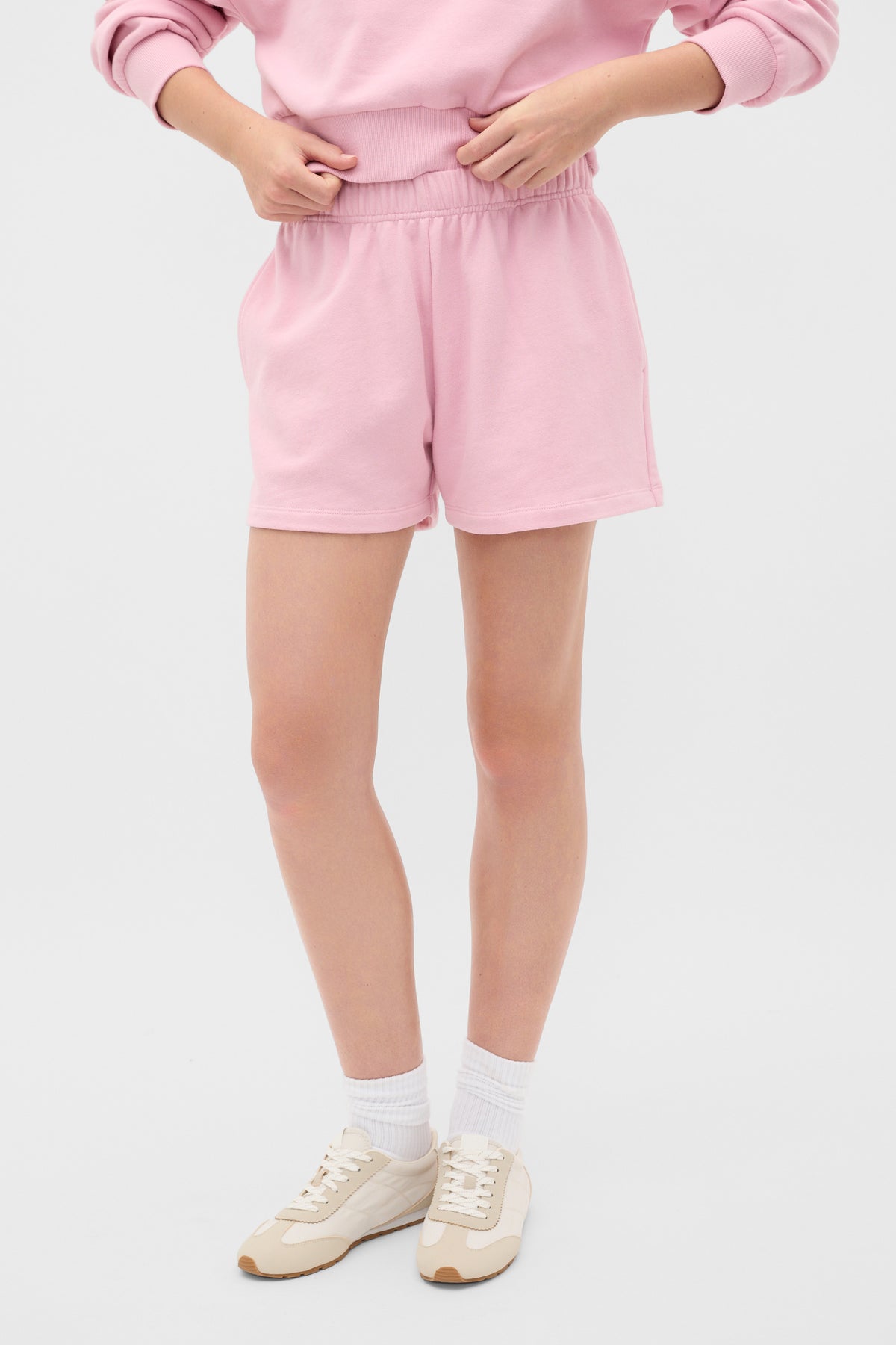Roll Waist Track Short