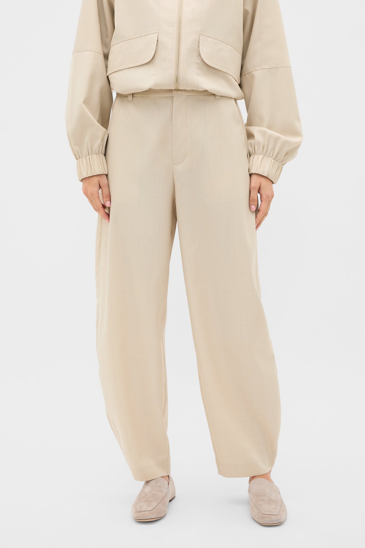 Barrel Leg Tailored Trouser