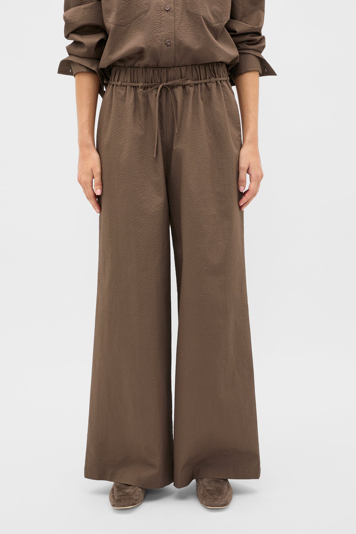 Textured Wide Leg Pant