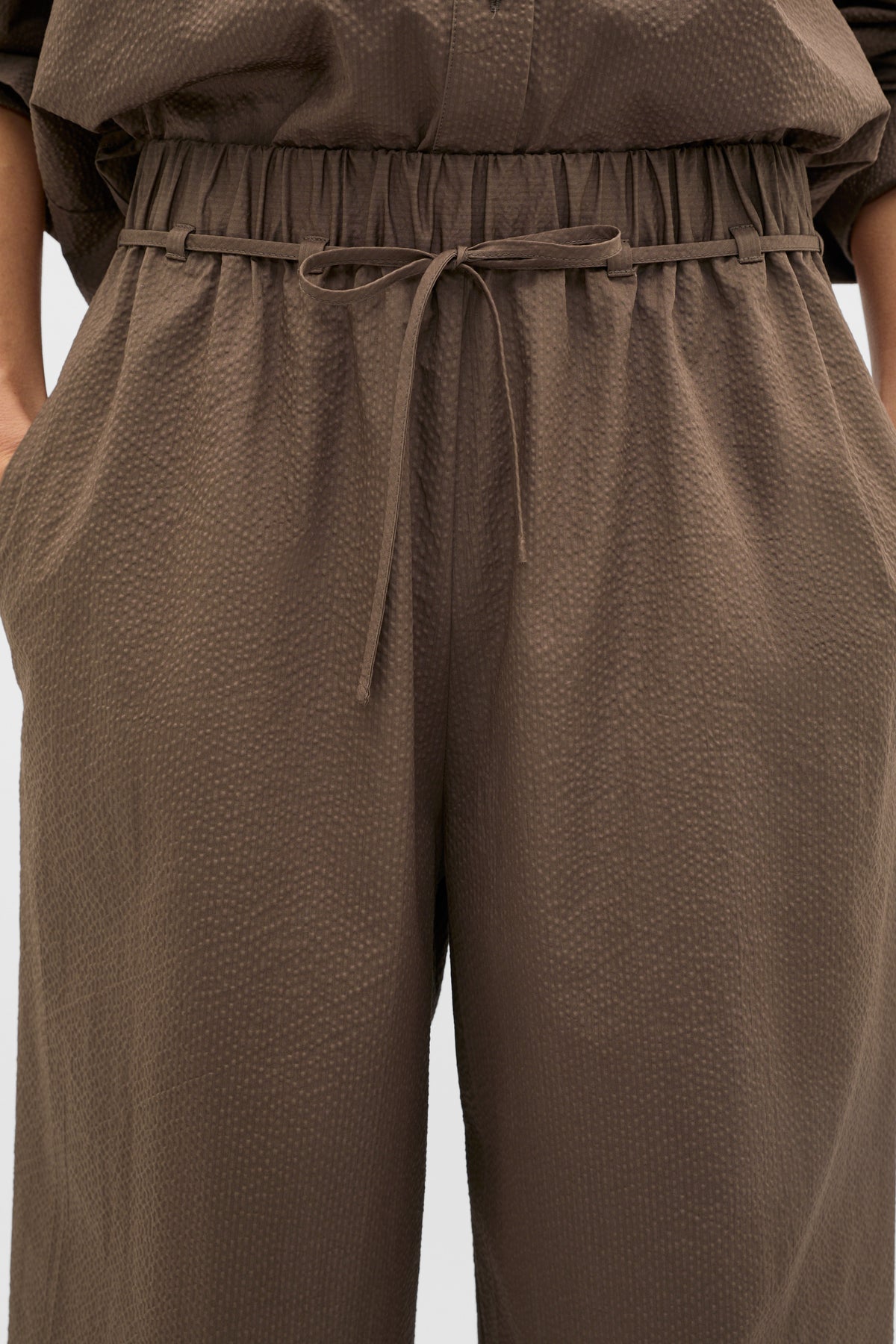 Textured Wide Leg Pant