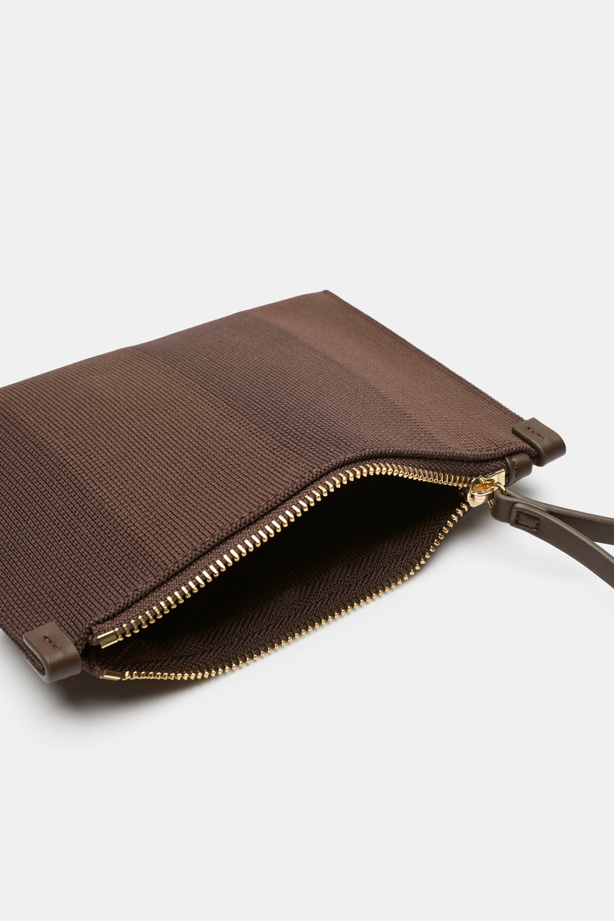Knitted Pouch