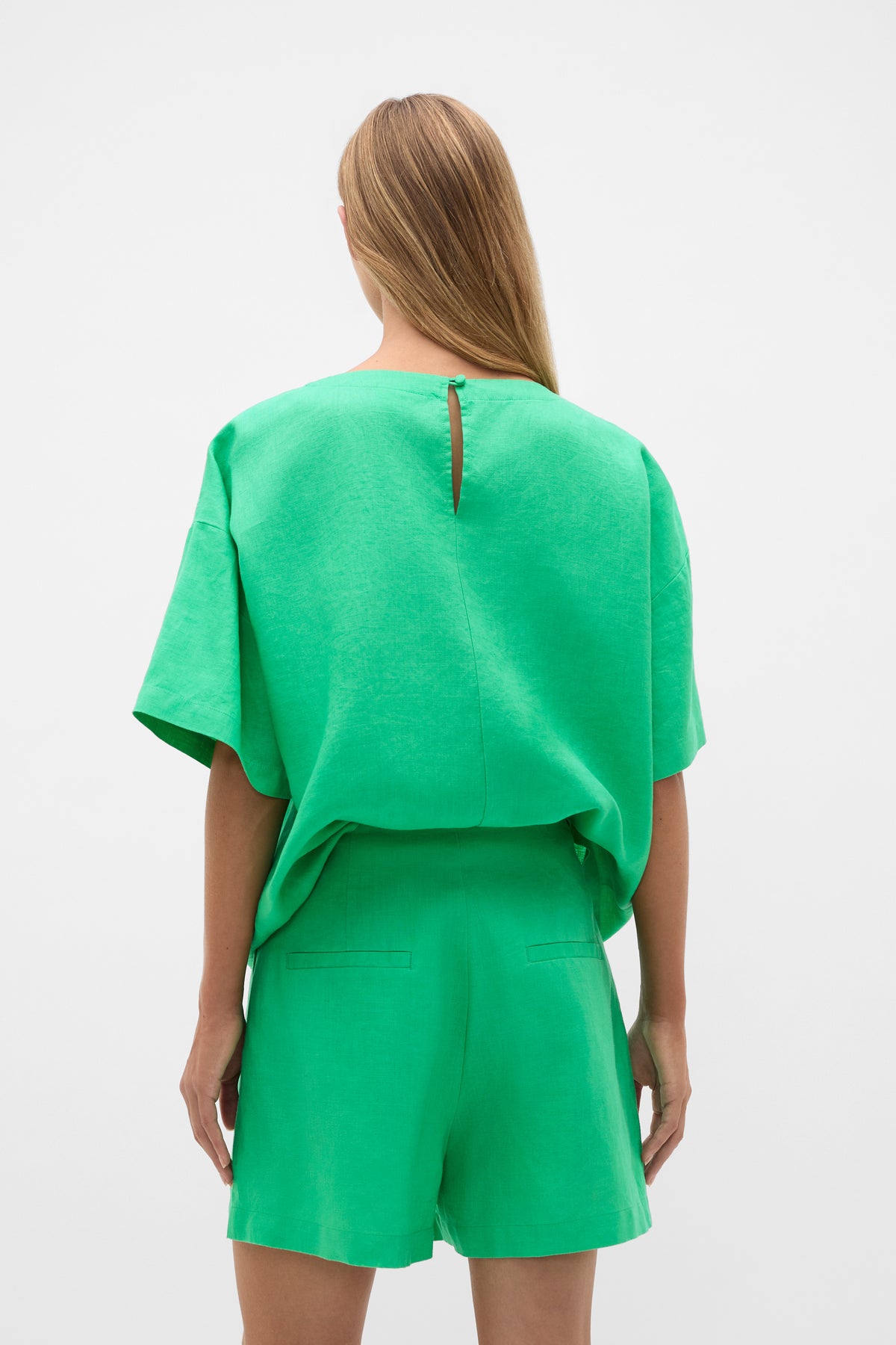 Core Linen High Rise Short